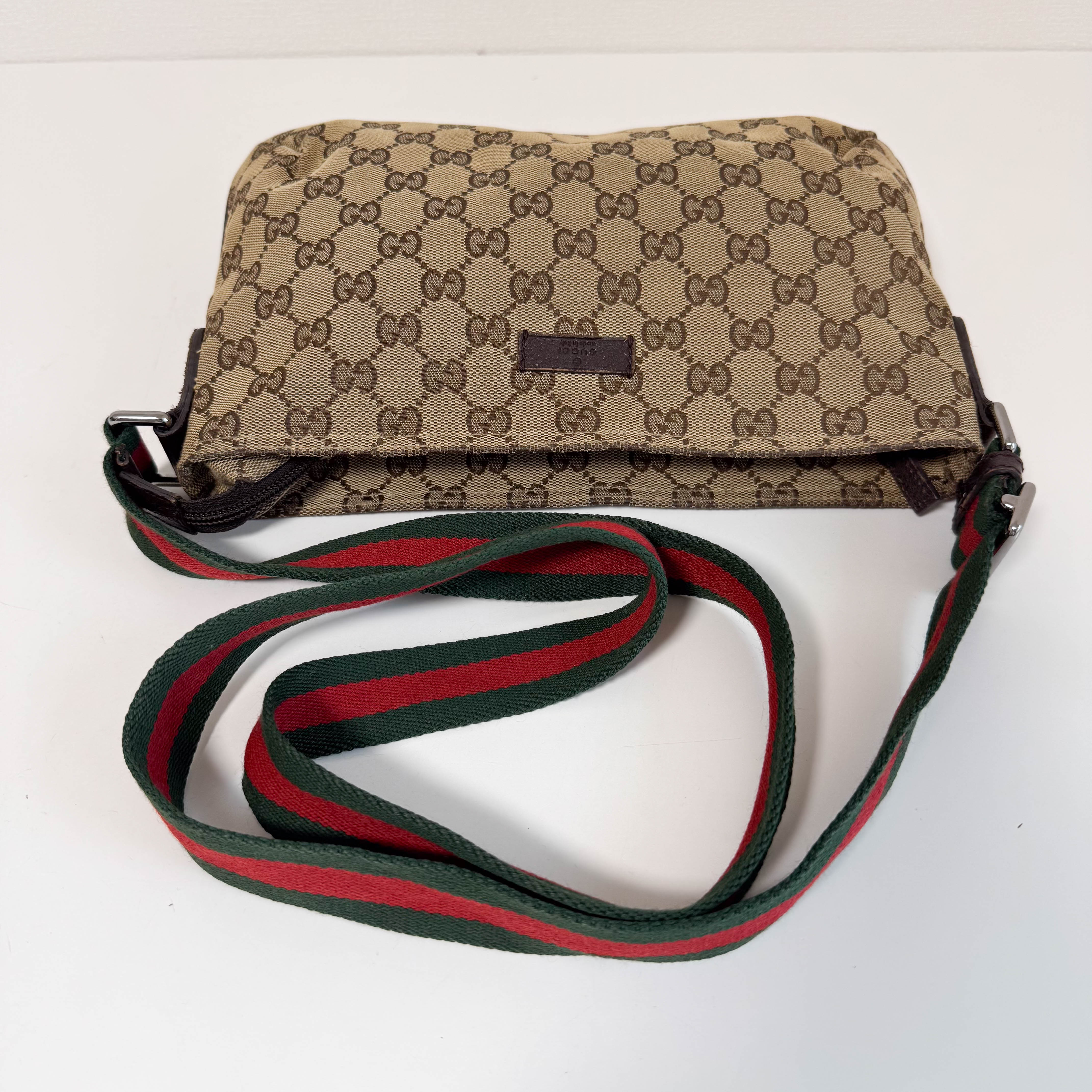 GG Canvas Sherry Line Shoulder Bag