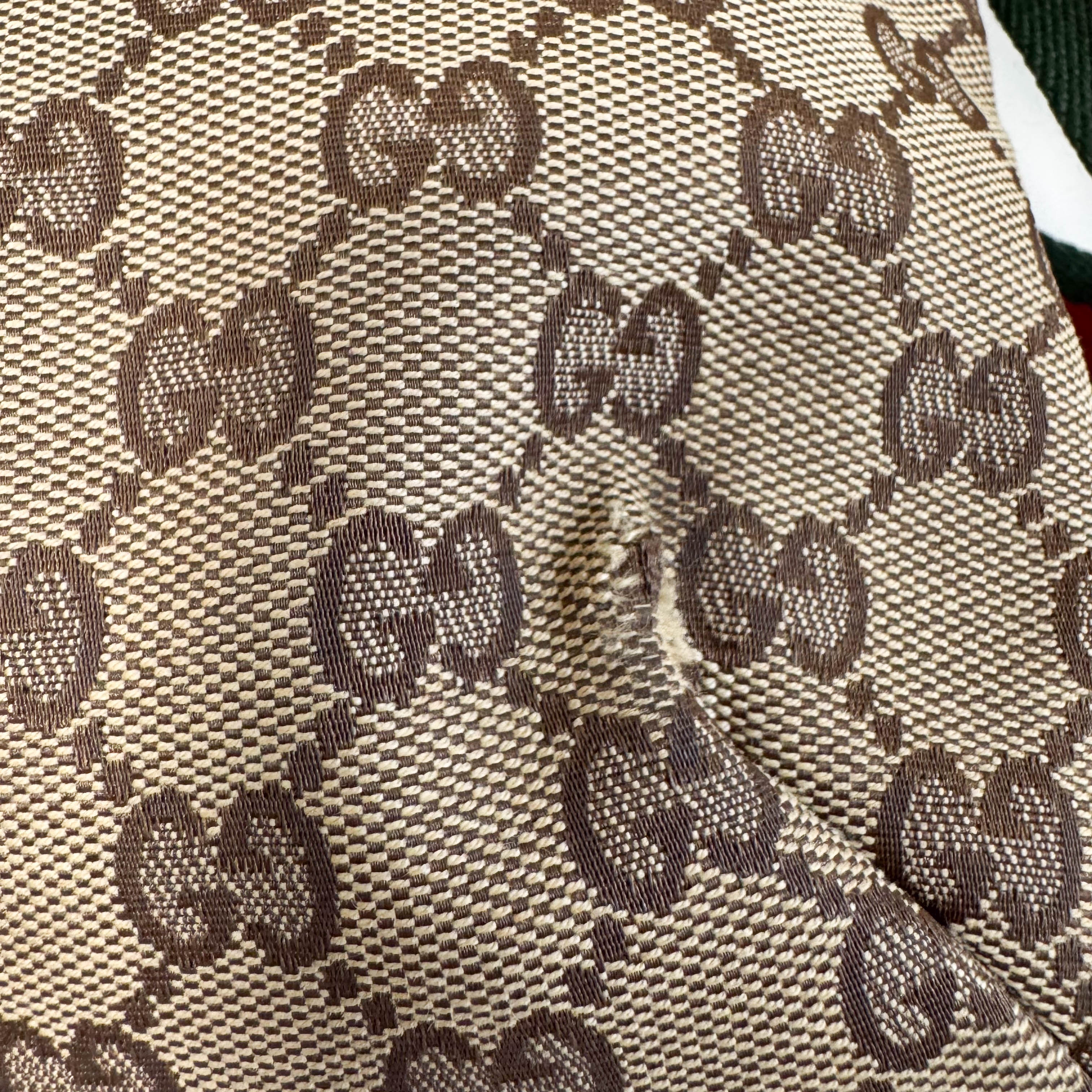 GG Canvas Sherry Line Shoulder Bag