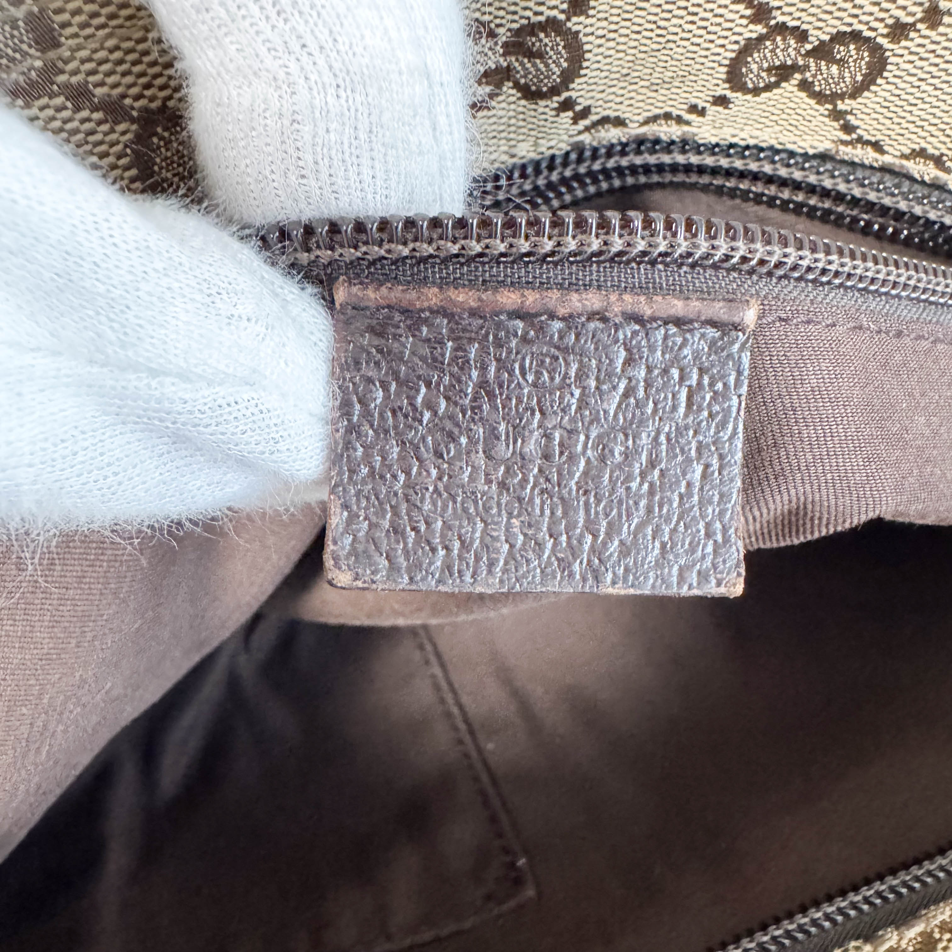 GG Canvas Sherry Line Shoulder Bag