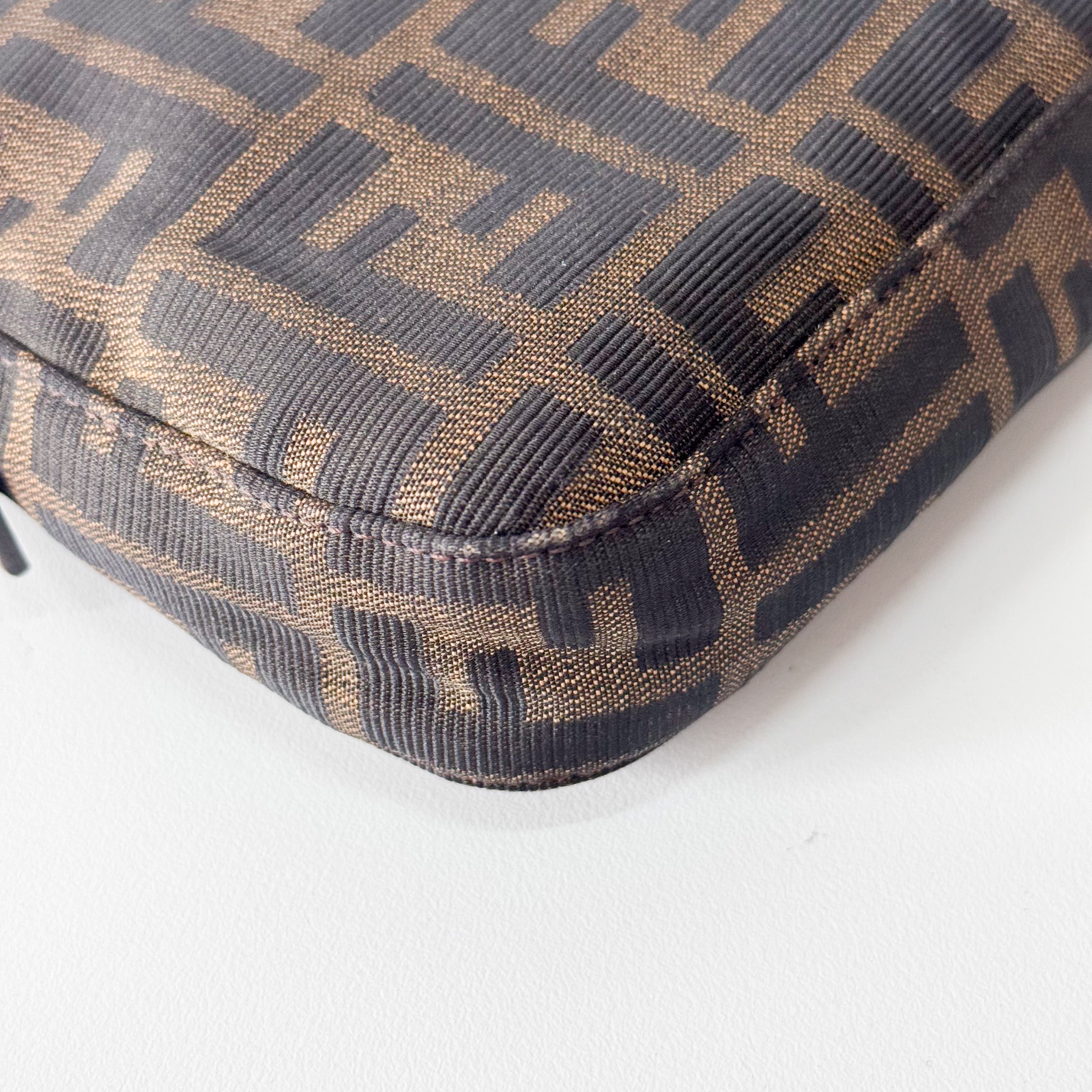 Zucca Baguette Brown Shoulder Bag