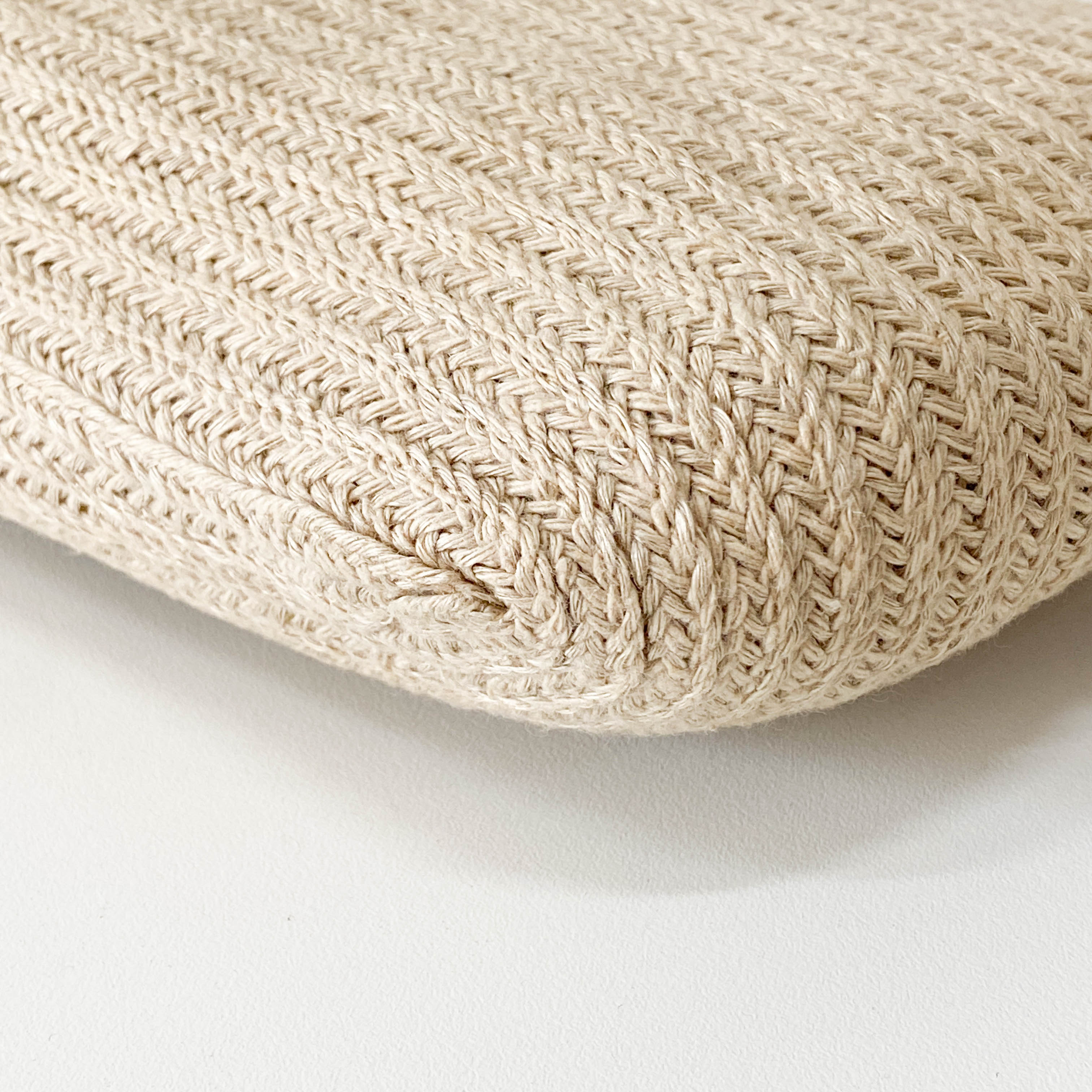 Baguette Beige Raffia Shoulder Bag