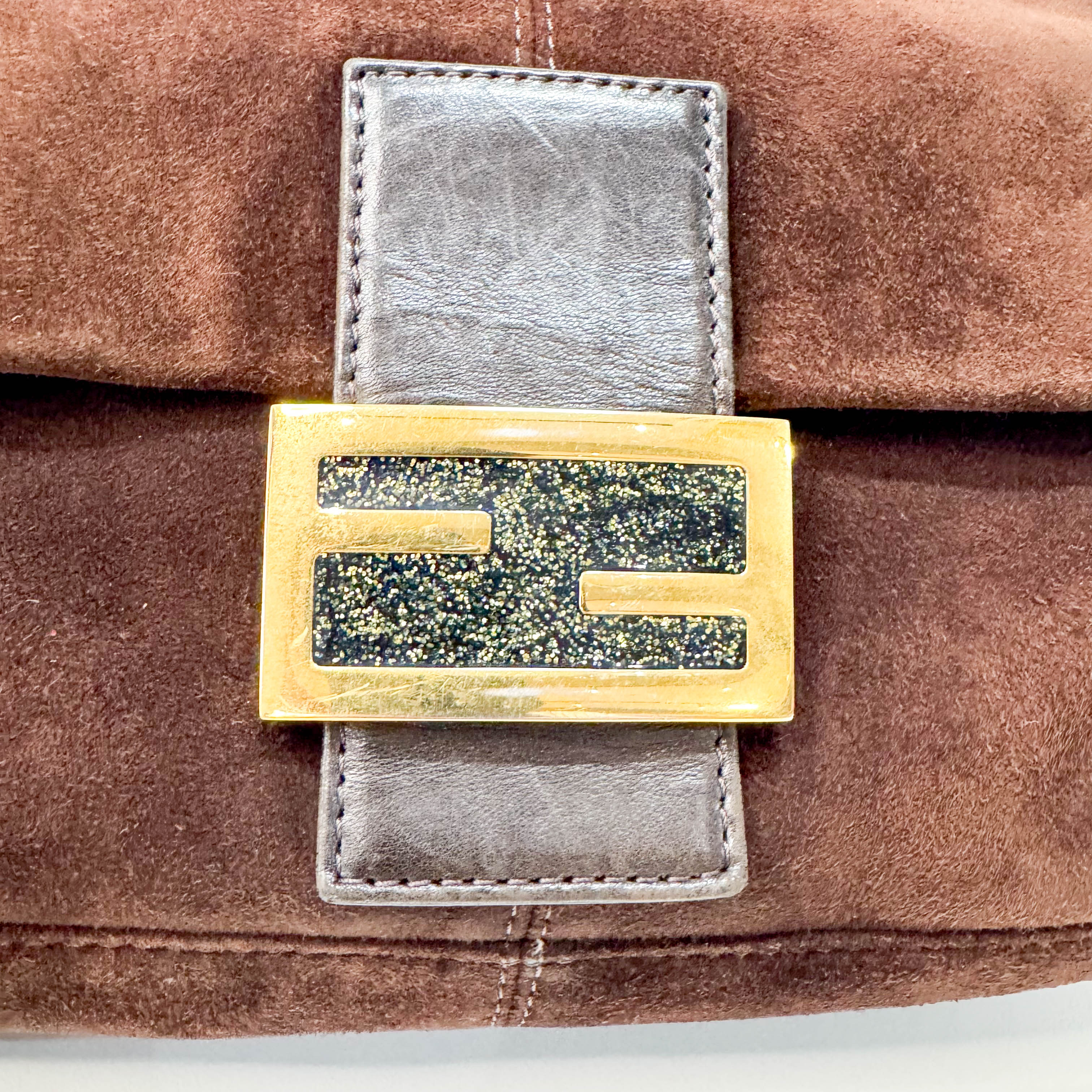 Mamma Baguette Suede Bag