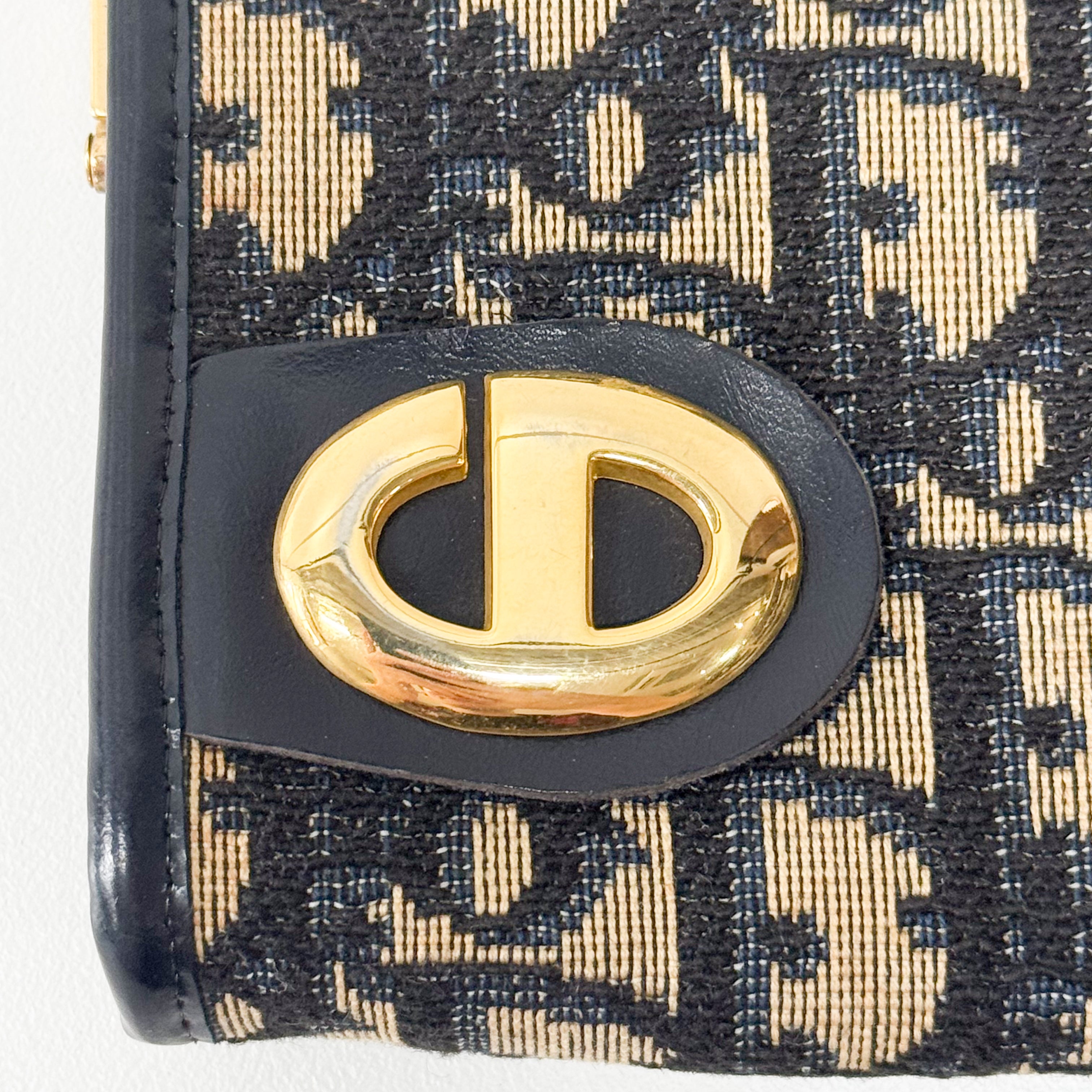 Trotter Navy Clutch Bag
