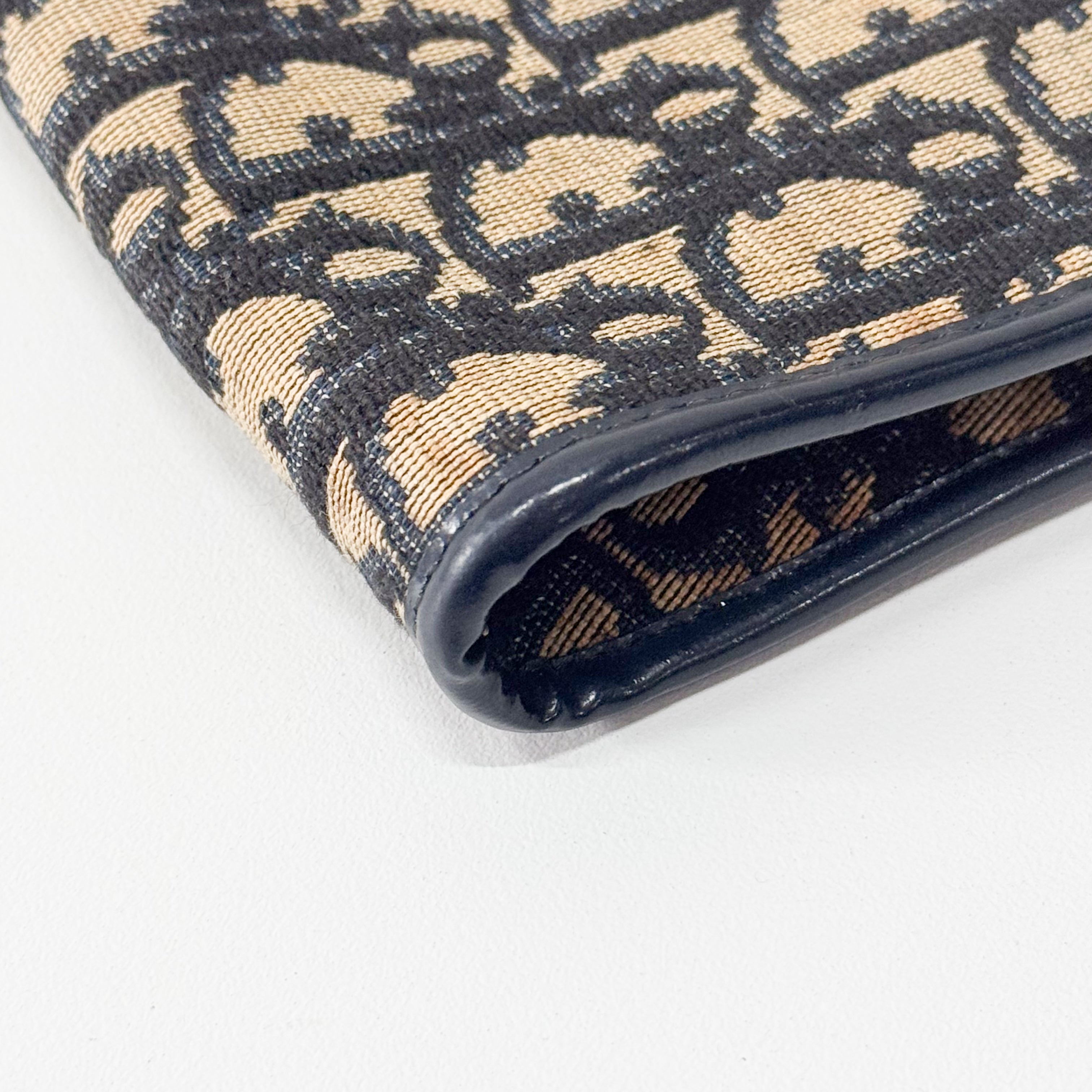 Trotter Navy Clutch Bag