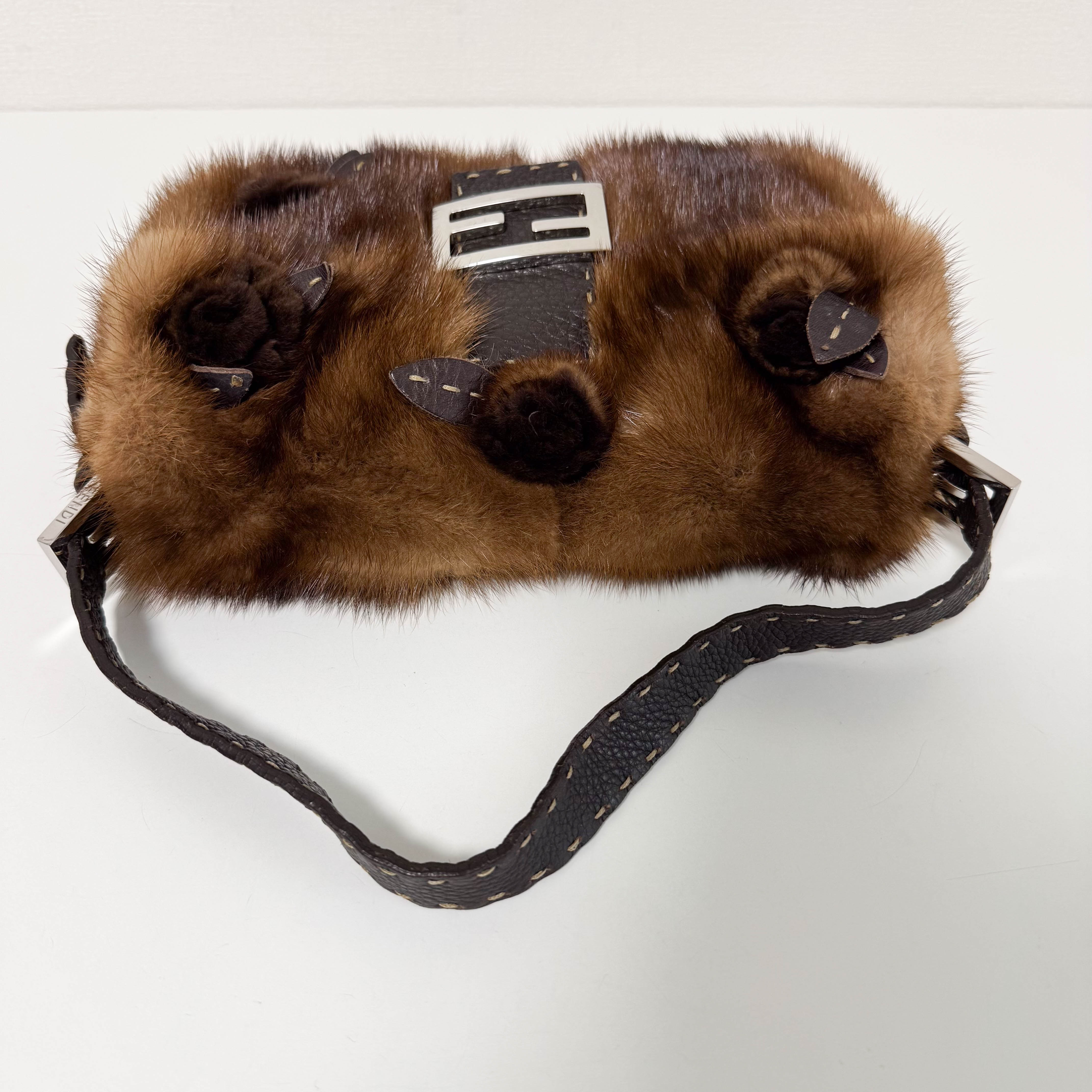 Baguette Brown Fur with Flower Selleria Shoulder Bag