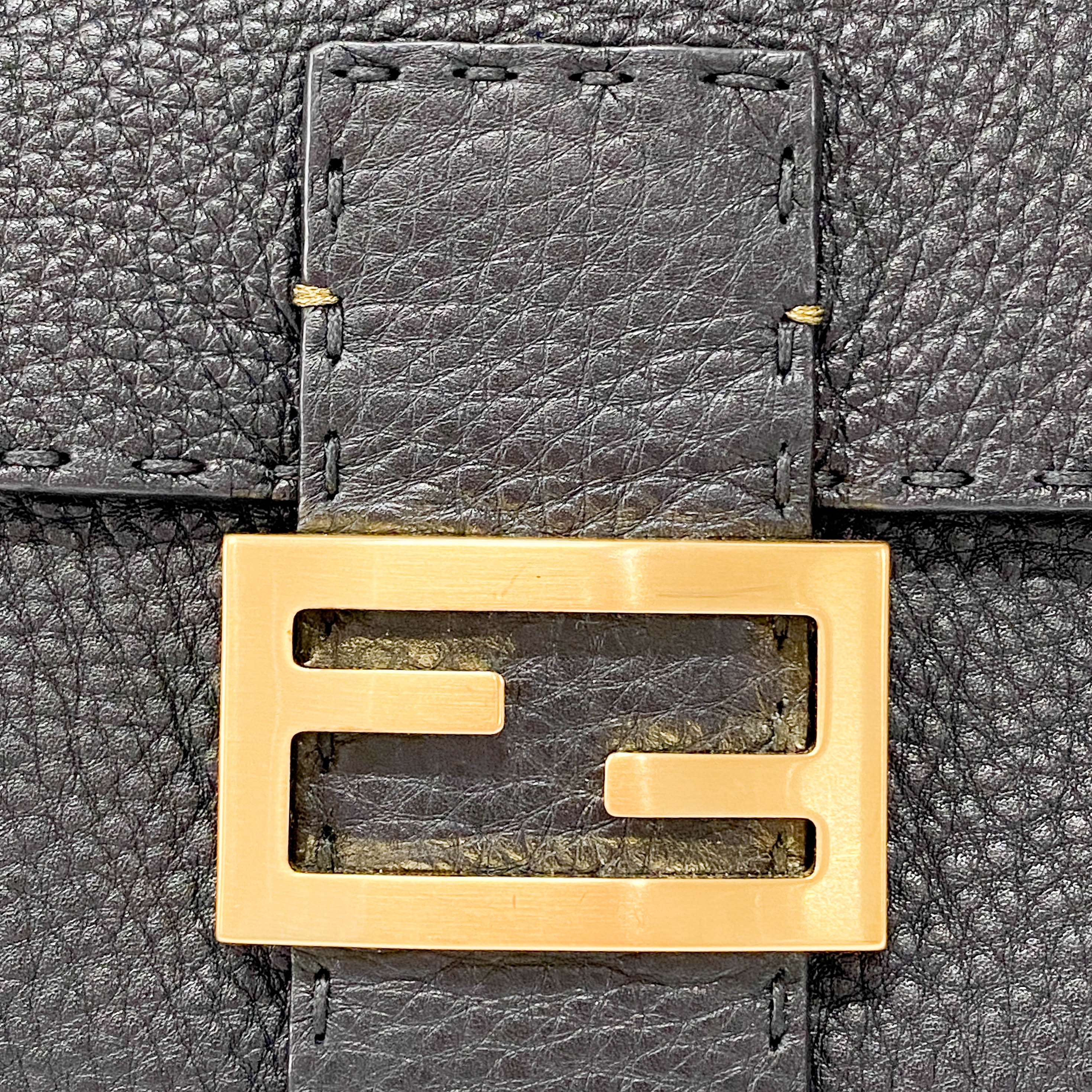 Baguette Black Leather Shoulder Bag