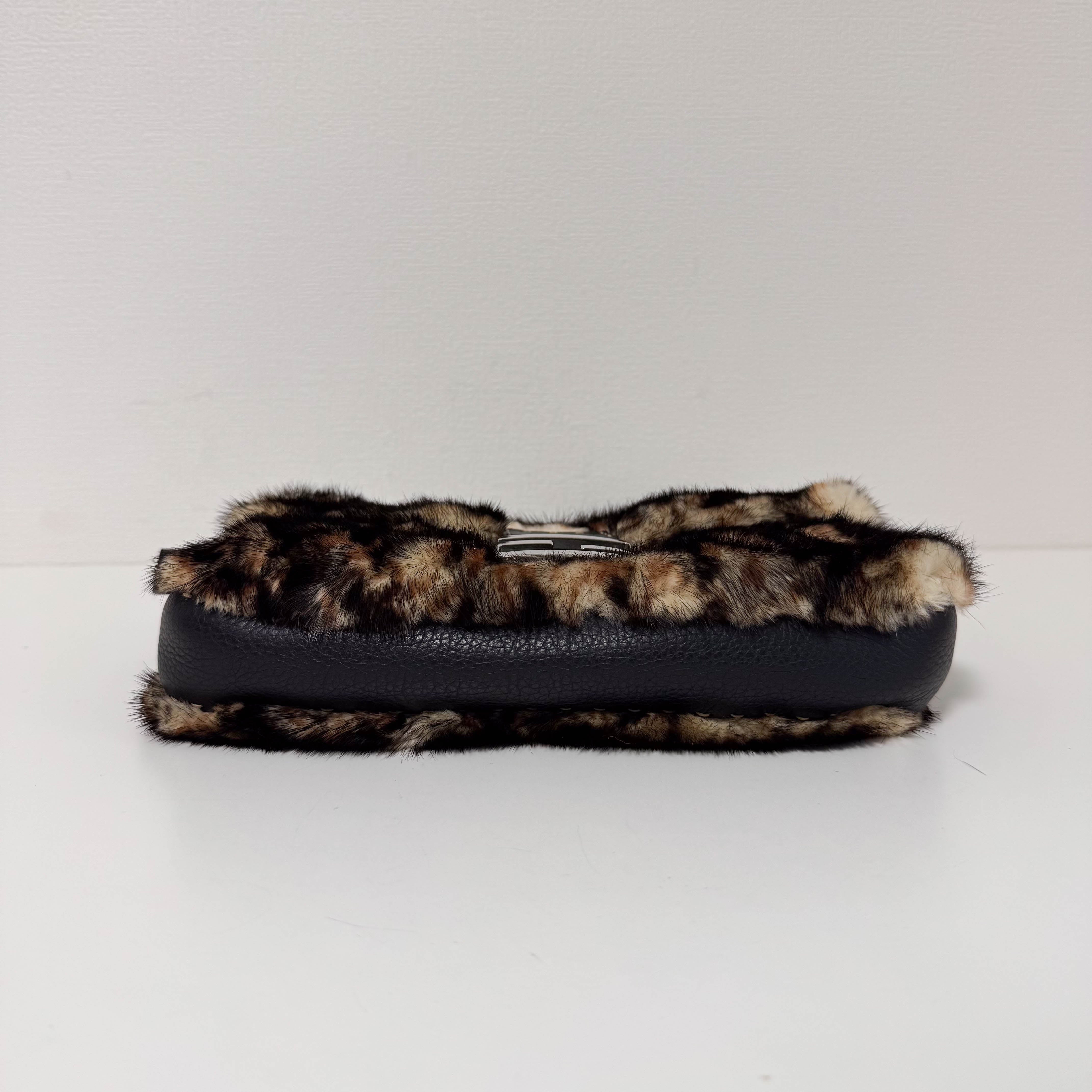 Baguette Brown Fur Selleria Shoulder Bag