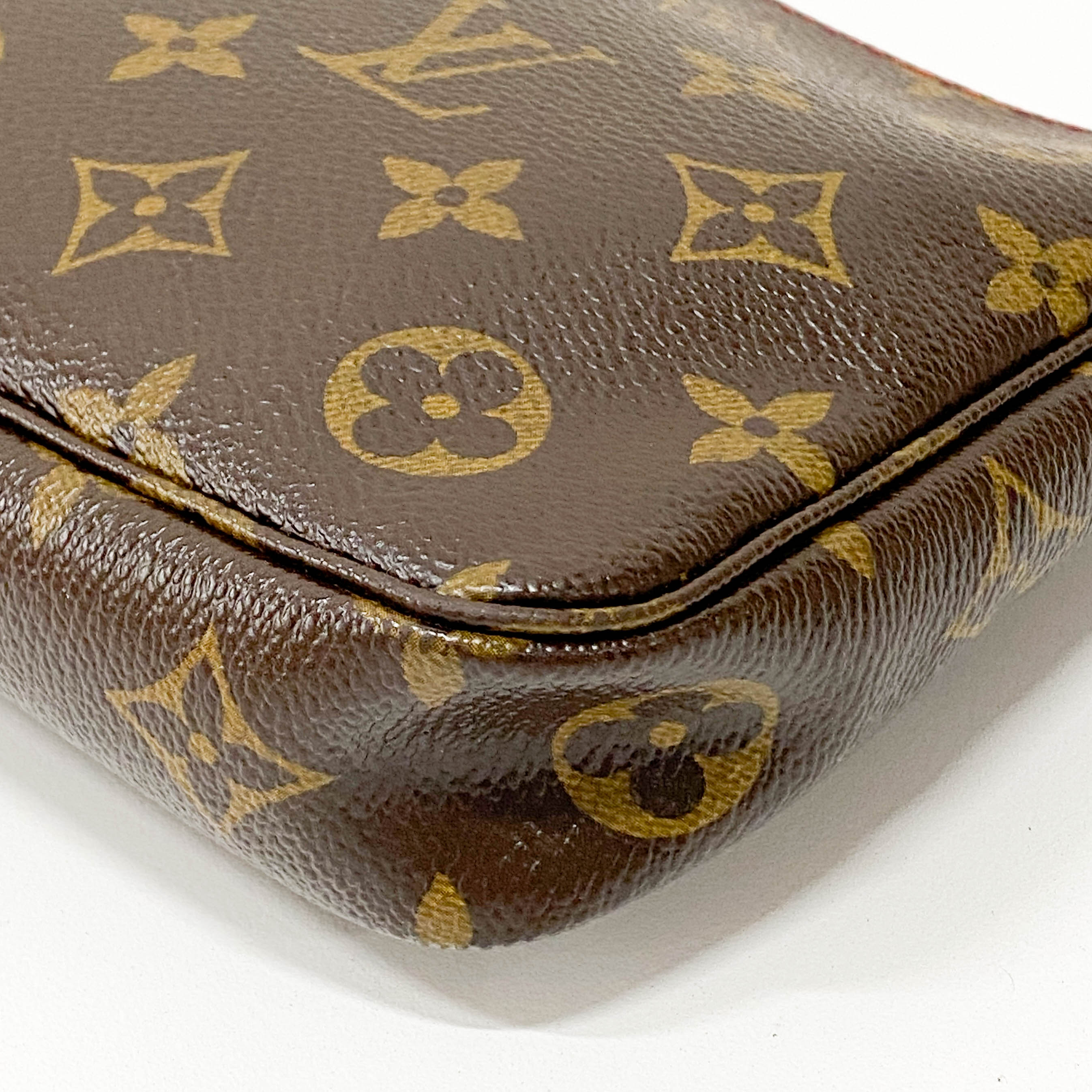 Louis Vuitton x Takashi Murakami Monogram Cherry Pochette Accessoire