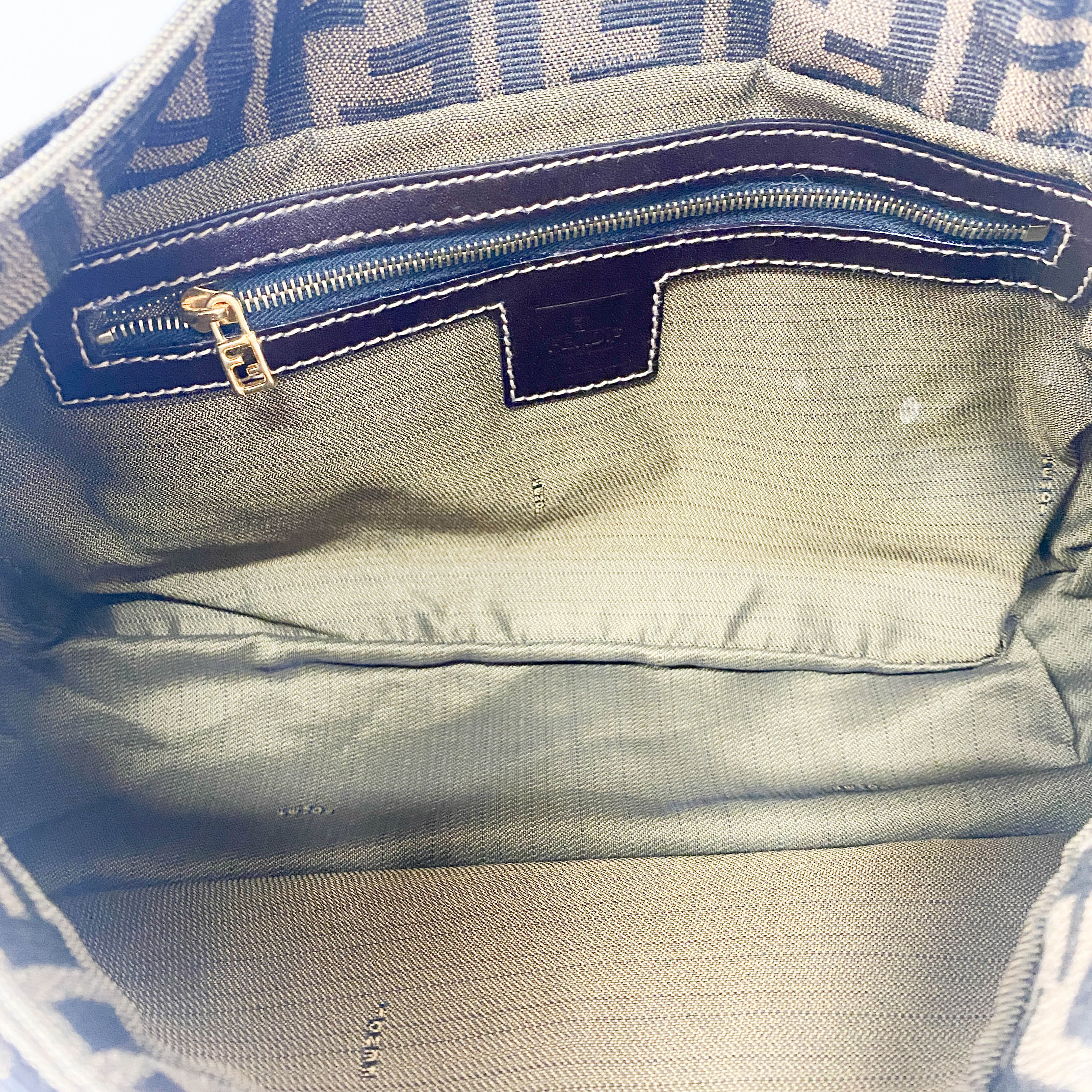 Zucca Brown Canvas Shoulder Bag