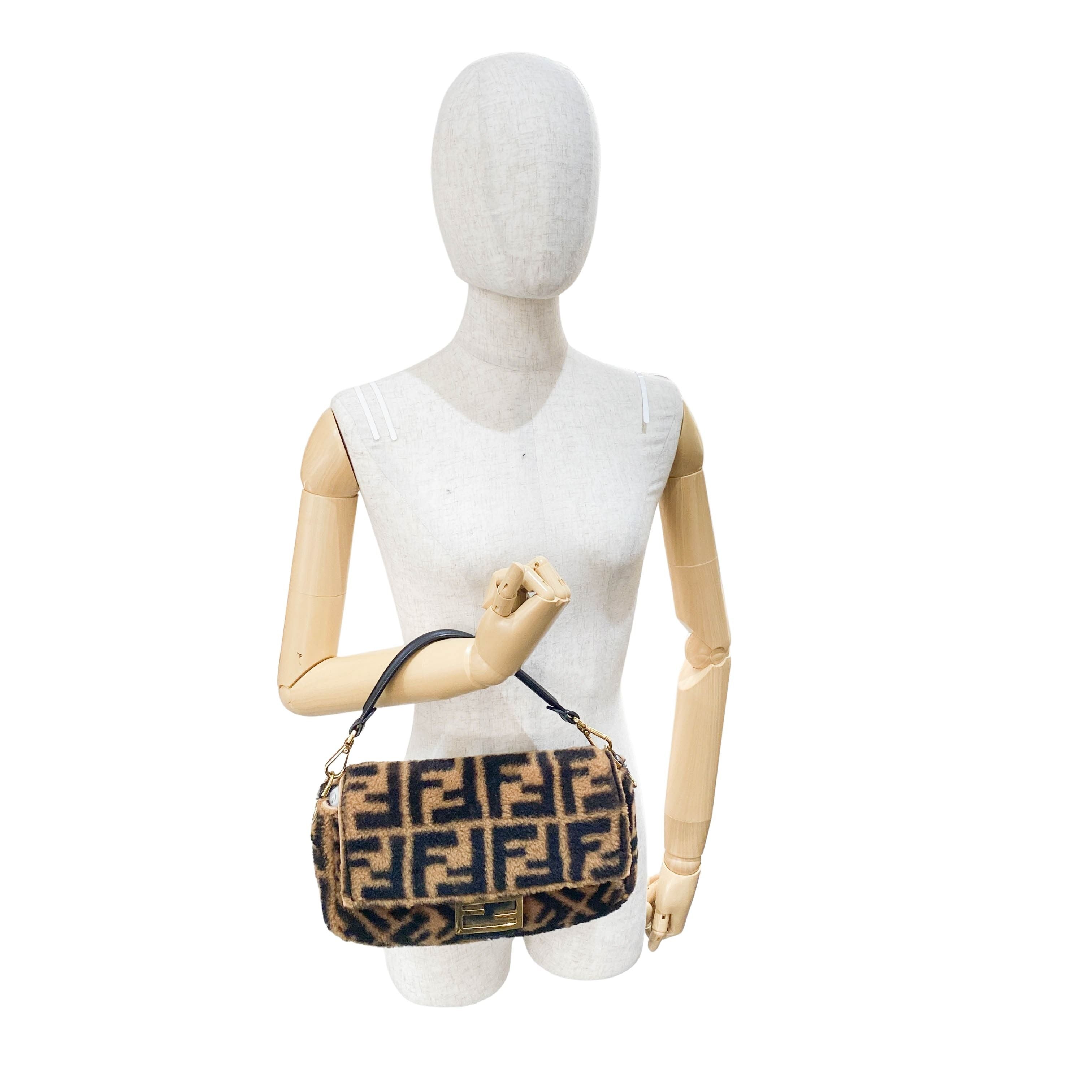 Zucca Baguette Brown Wool Two Way Bag