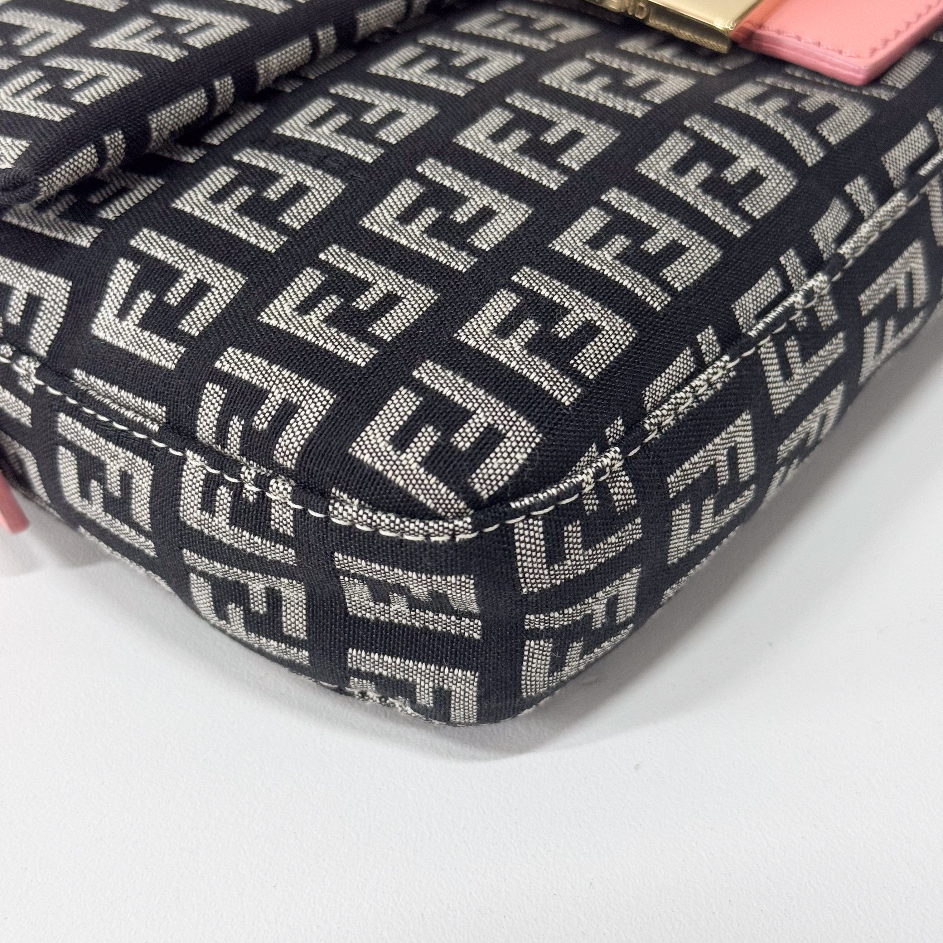 Selleria Zuchinno Baguette Black Canvas Shoulder Bag