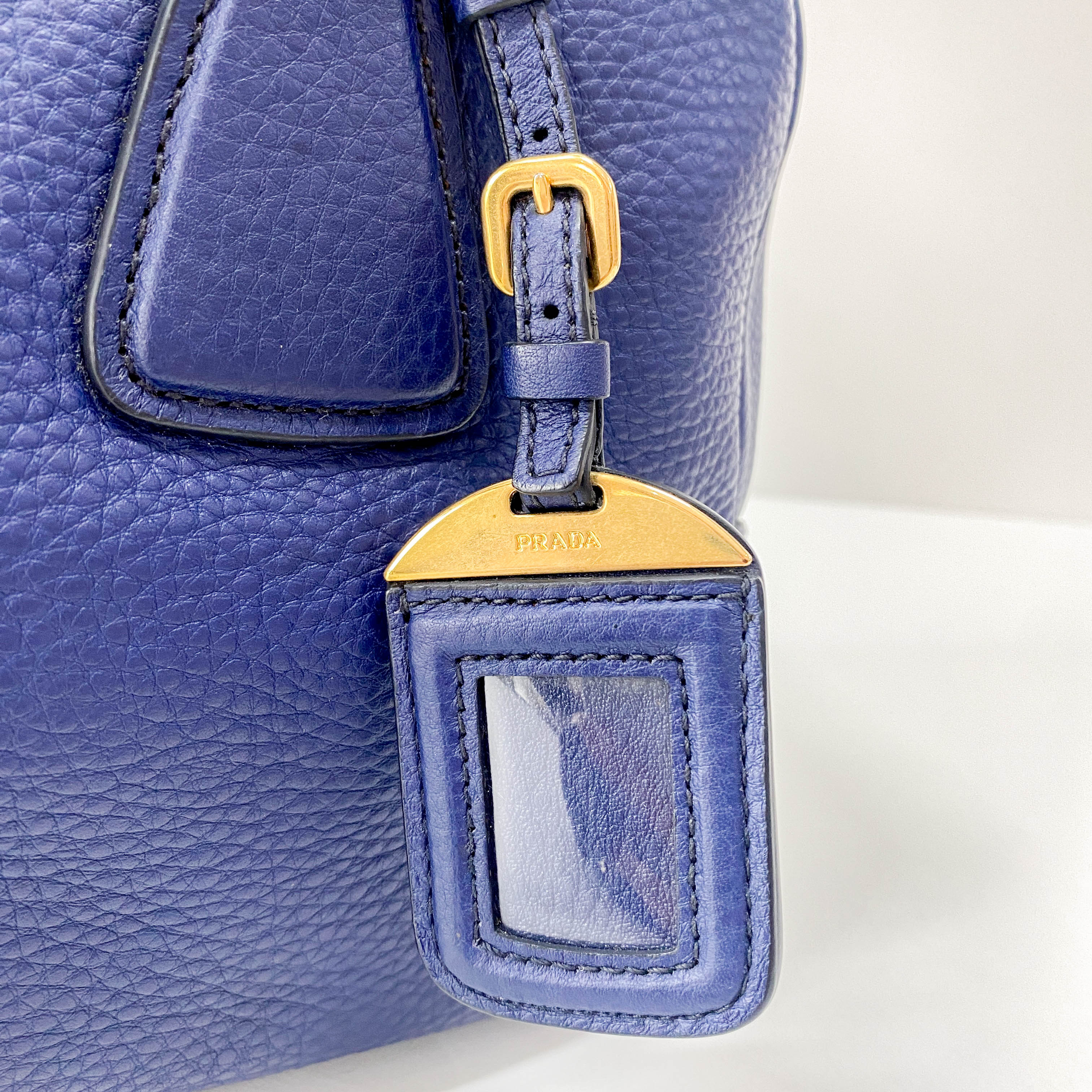 Vitello Daino Navy Leather Shoulder Bag