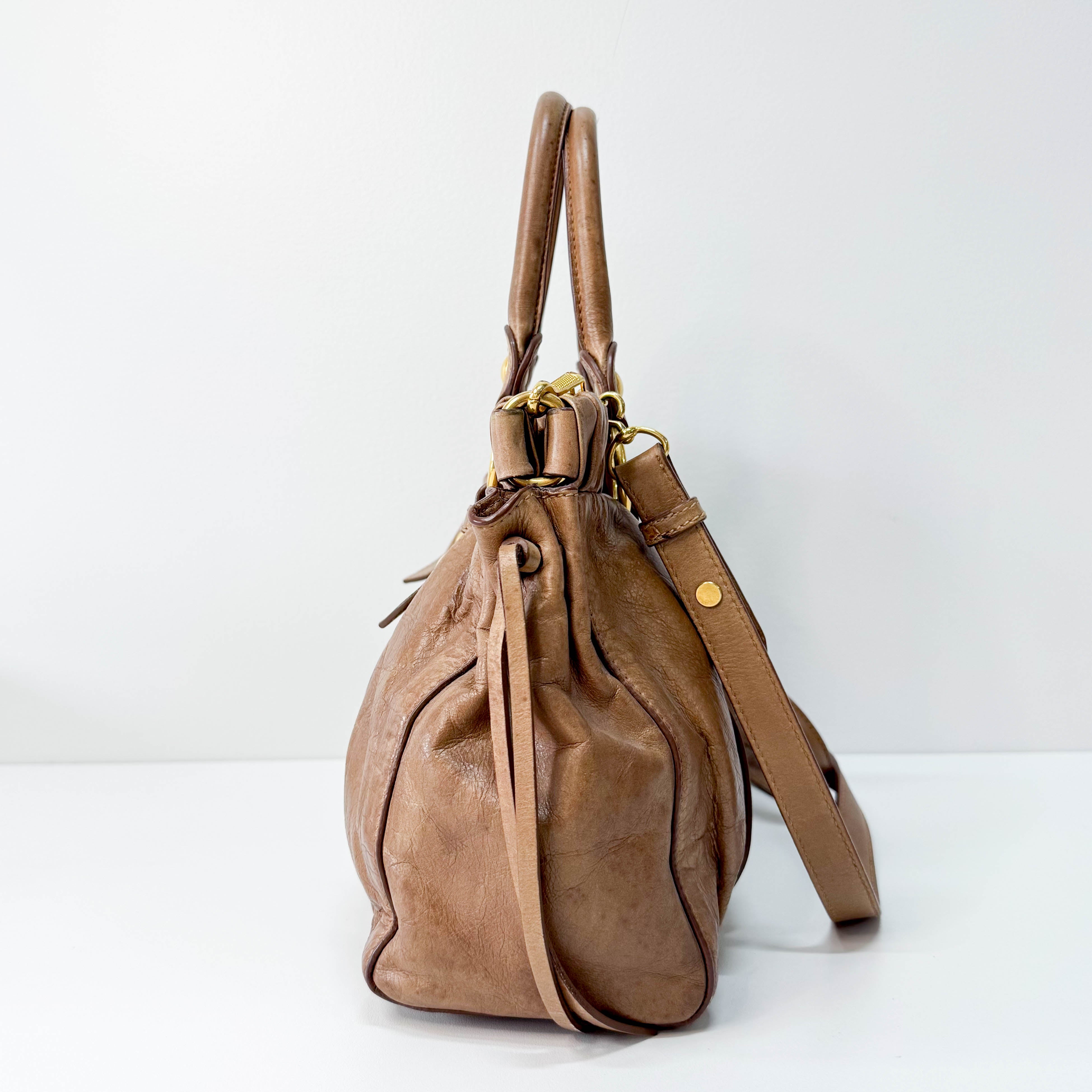 Vitello Bauletto Caramel  Leather Handle/Shoulder Bag