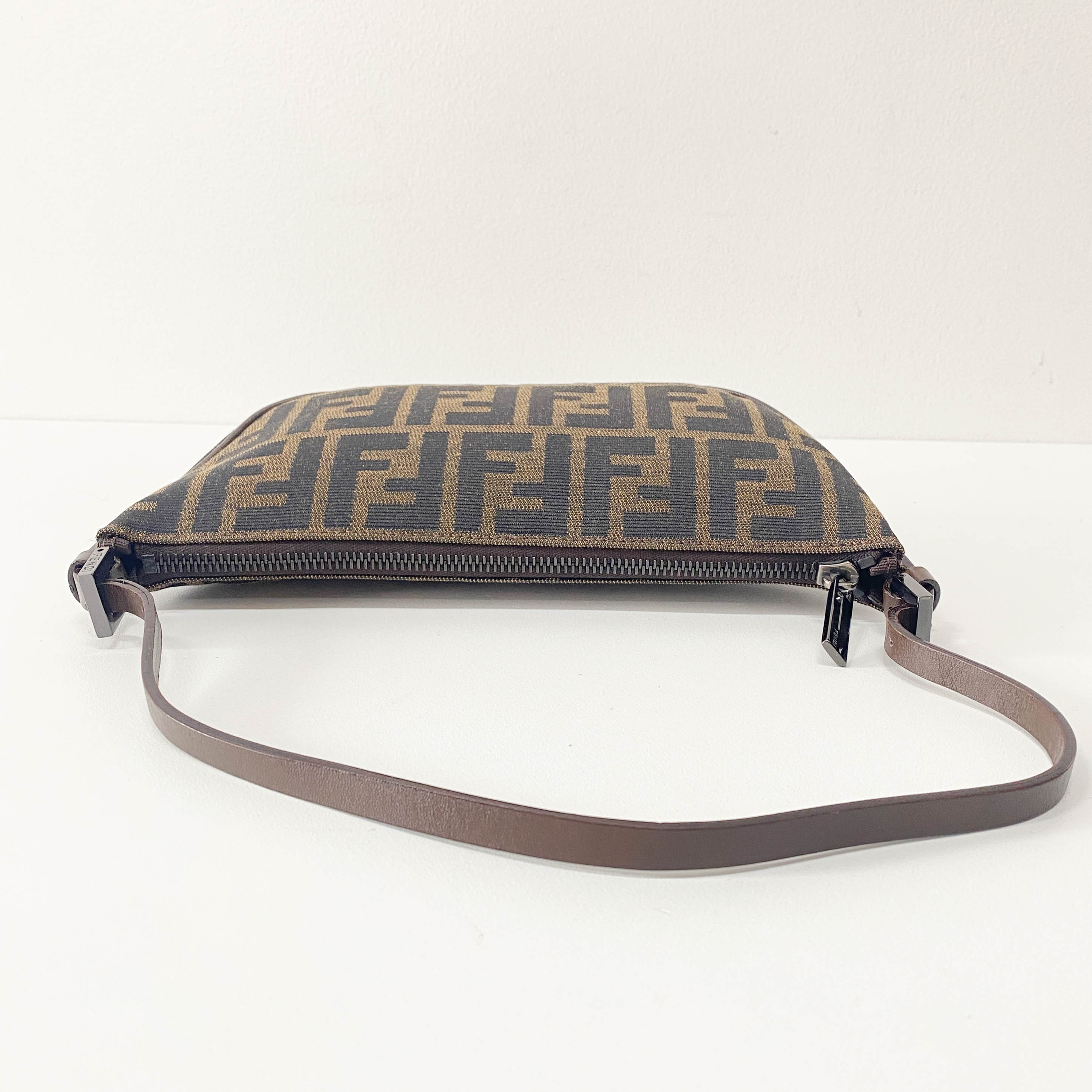 Zucca Brown Canvas Pouch