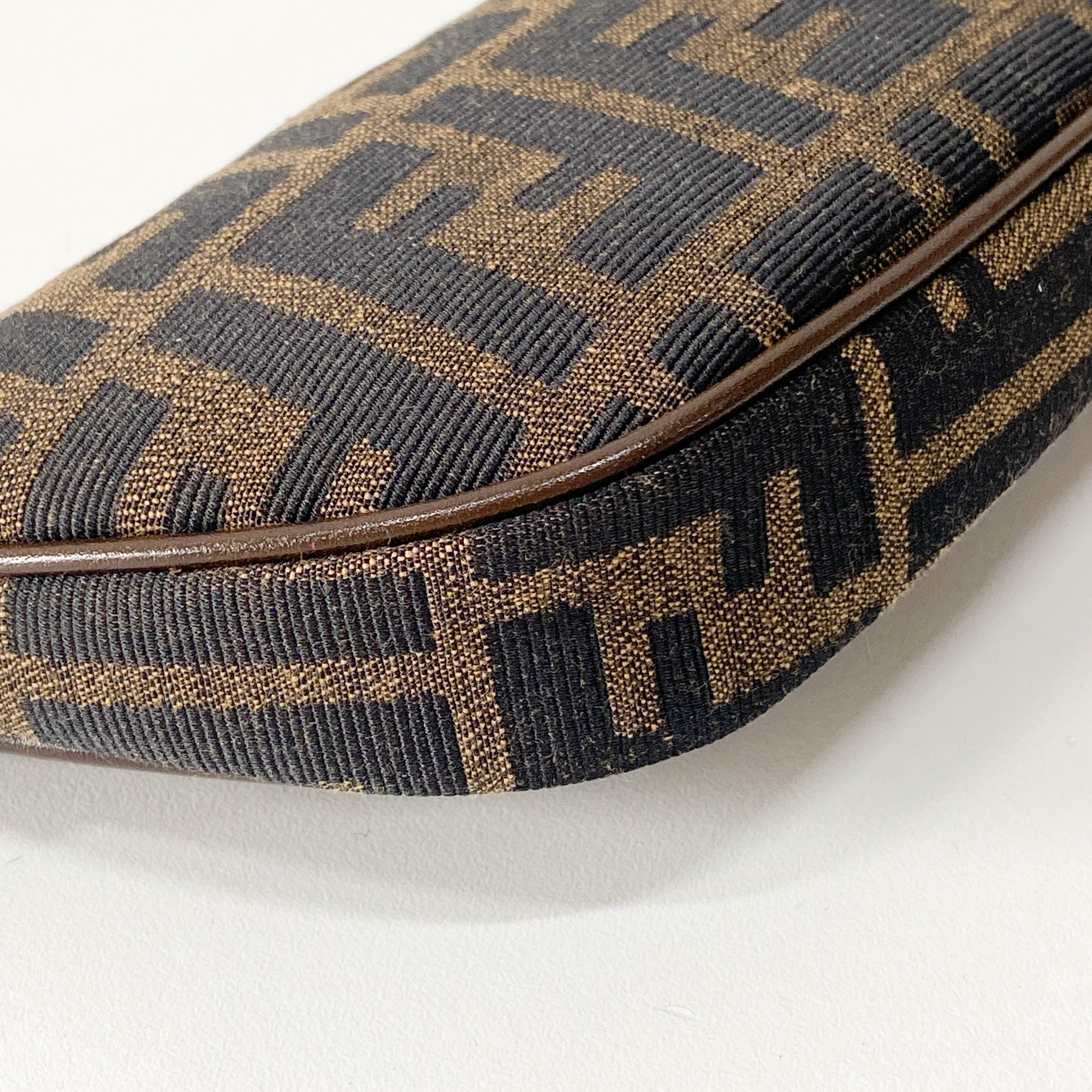 Zucca Brown Canvas Pouch