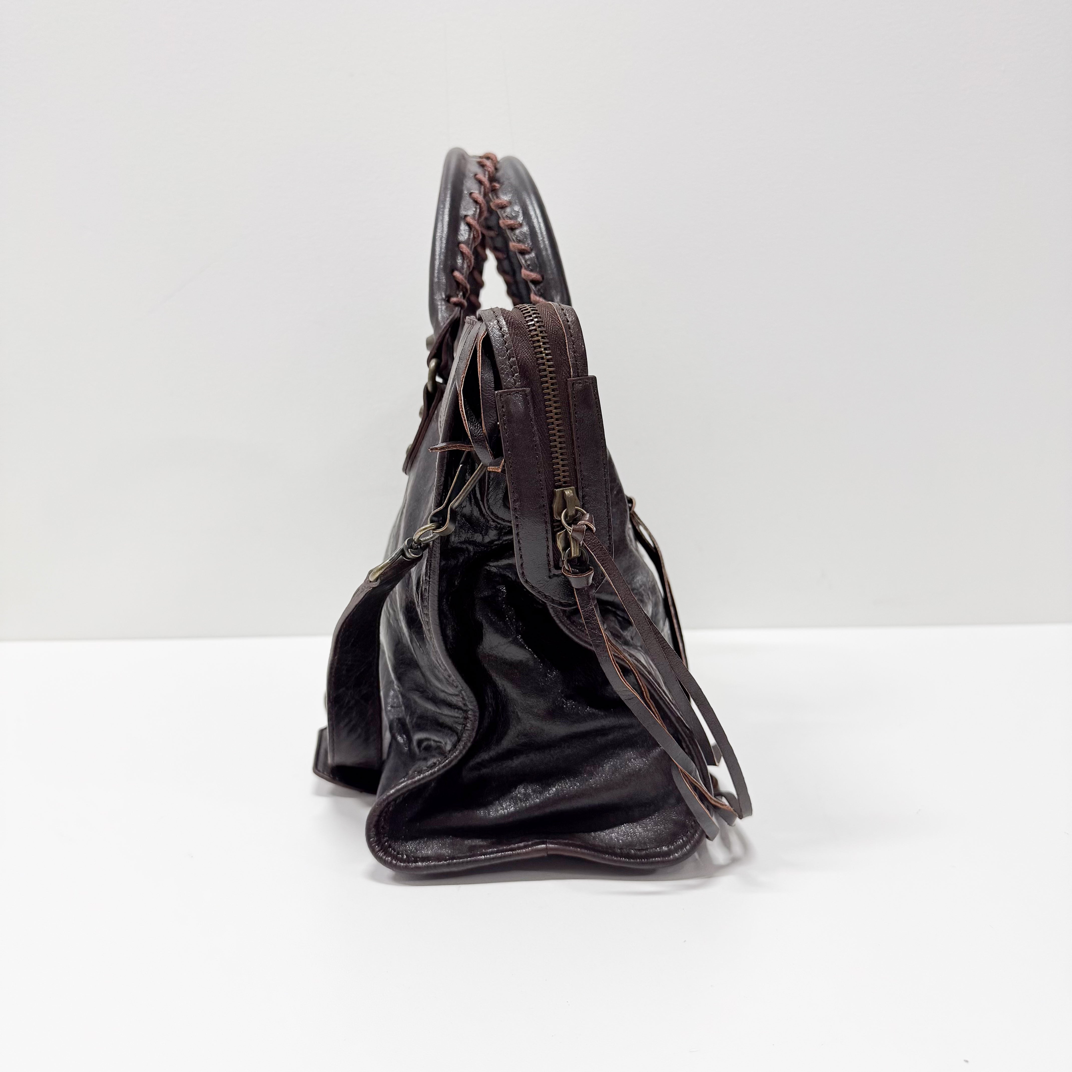 The Giant City Brown Leather Two Way Bag