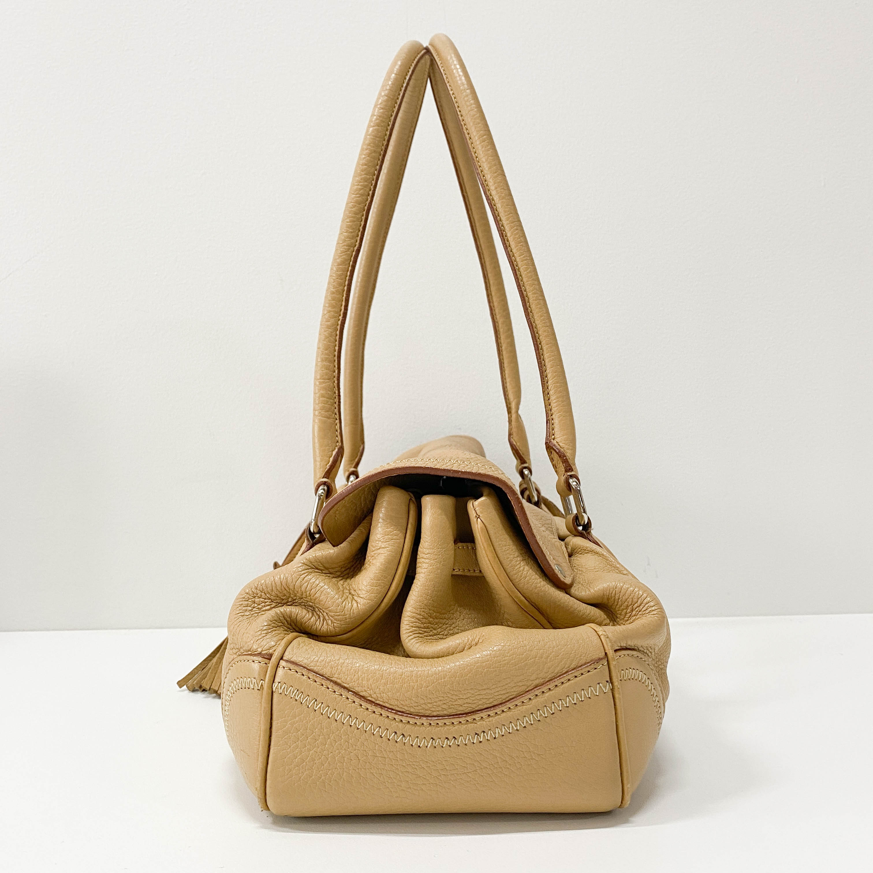 PRADA Brown Leather Shoulder Bag – HIVE PRELOVED
