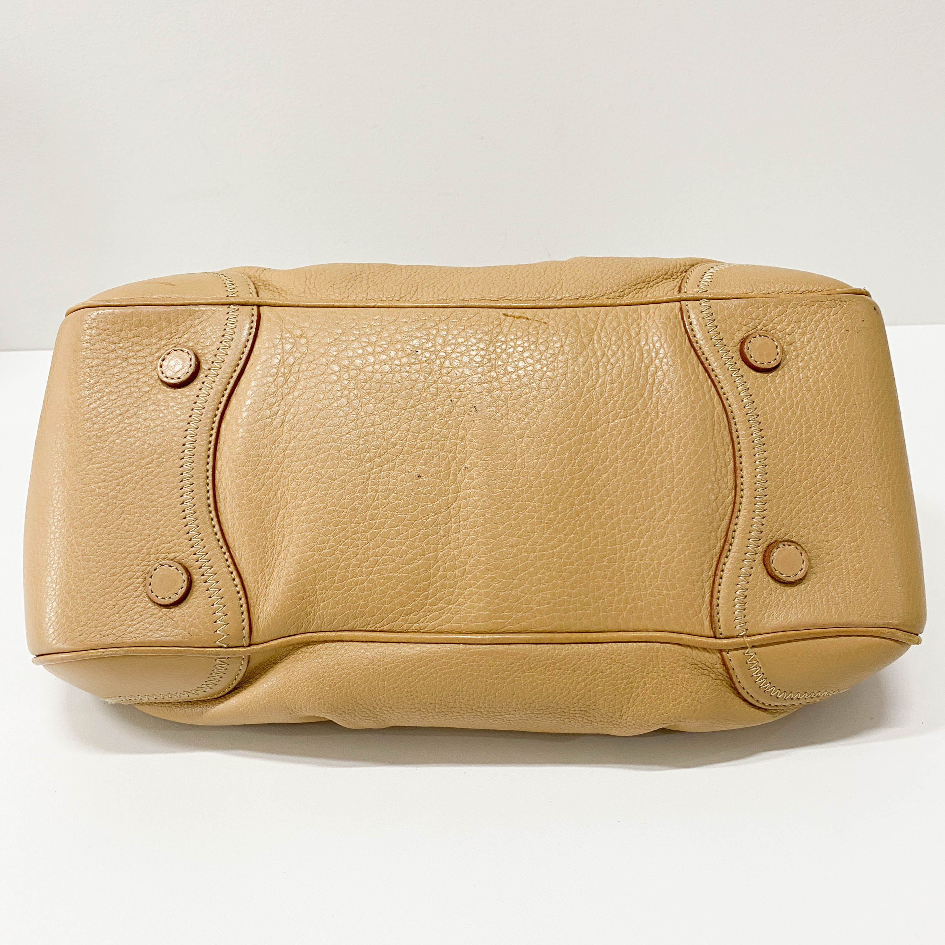 PRADA Brown Leather Shoulder Bag – HIVE PRELOVED