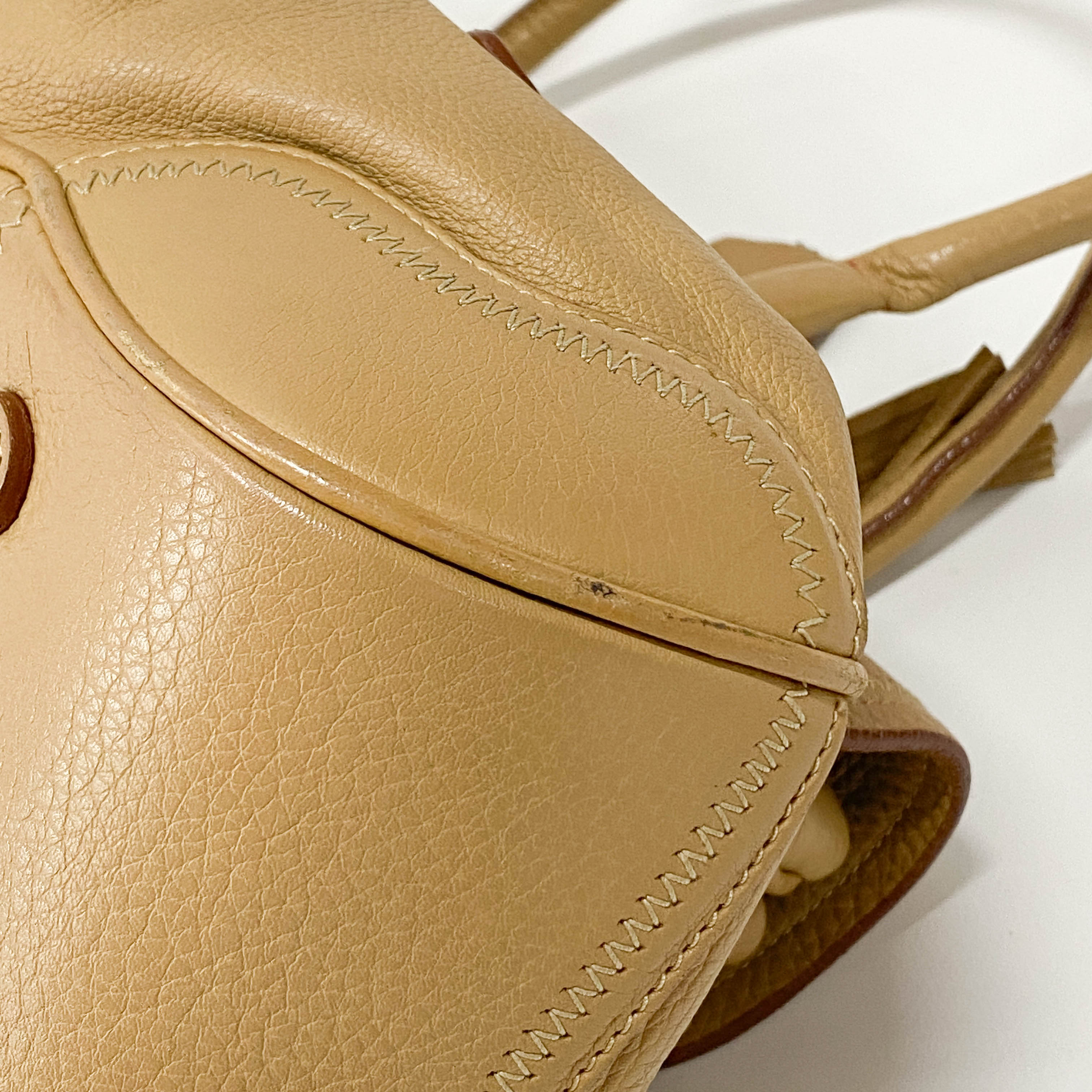 PRADA Brown Leather Shoulder Bag – HIVE PRELOVED