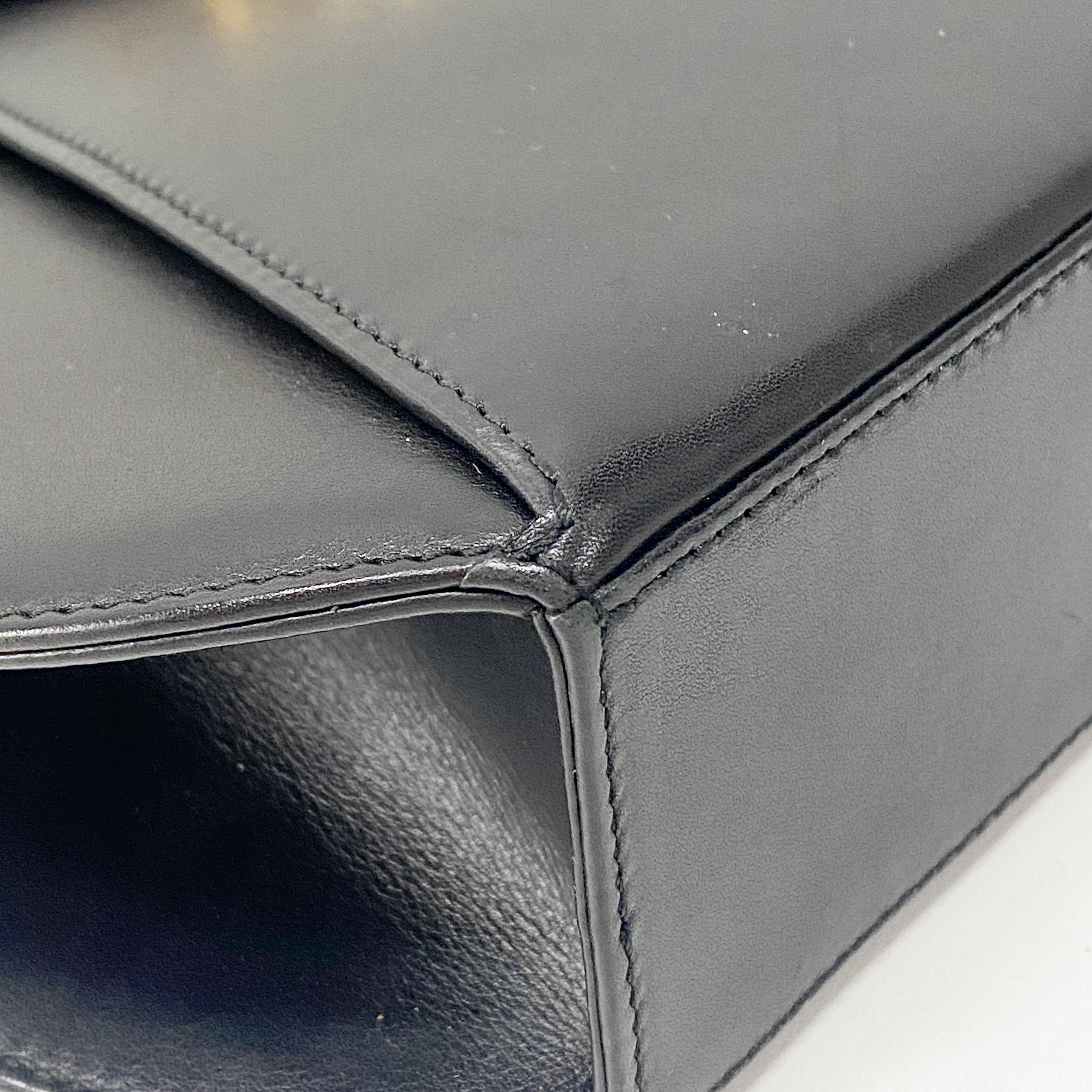 Panthère Black Leather Handbag