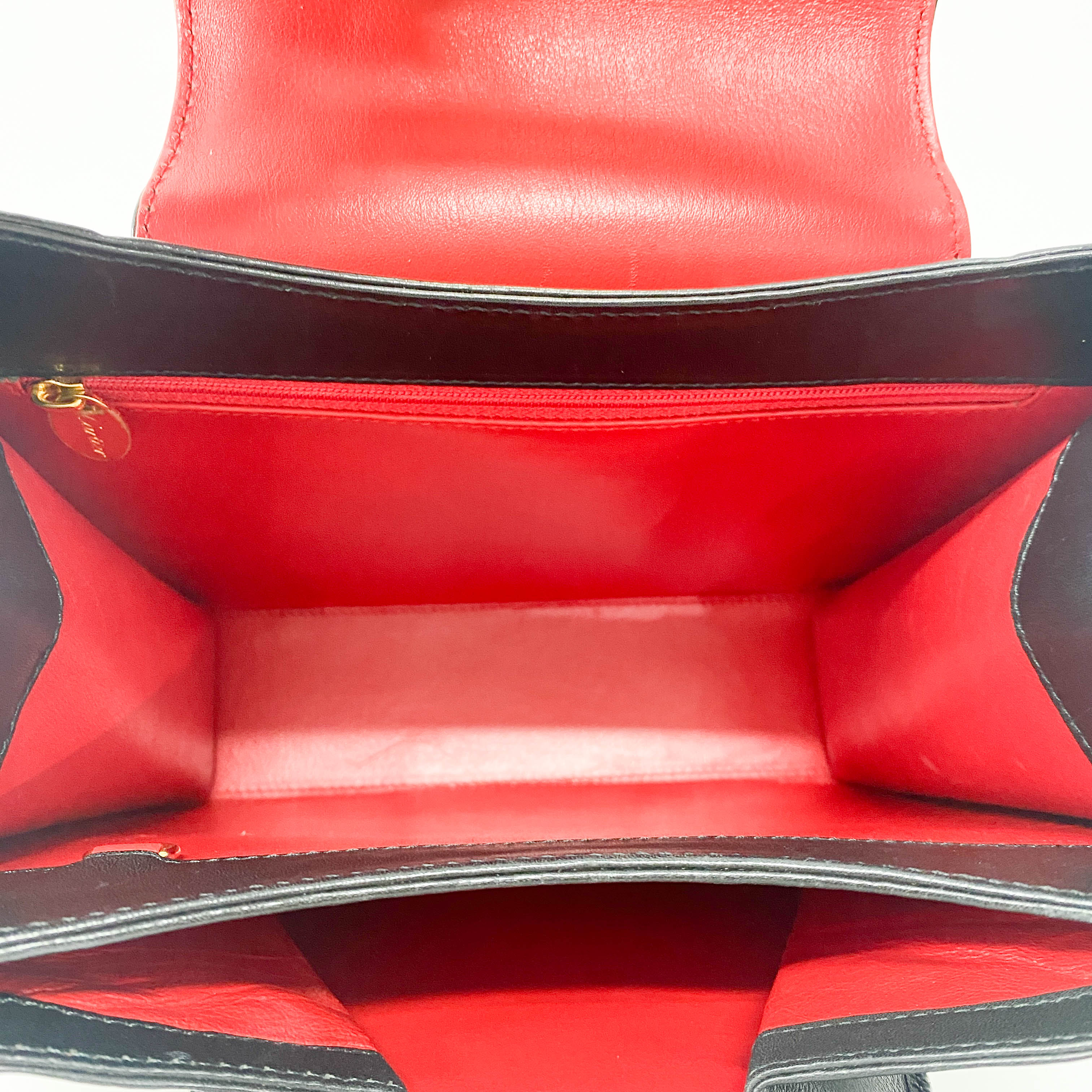 Panthère Black Leather Handbag