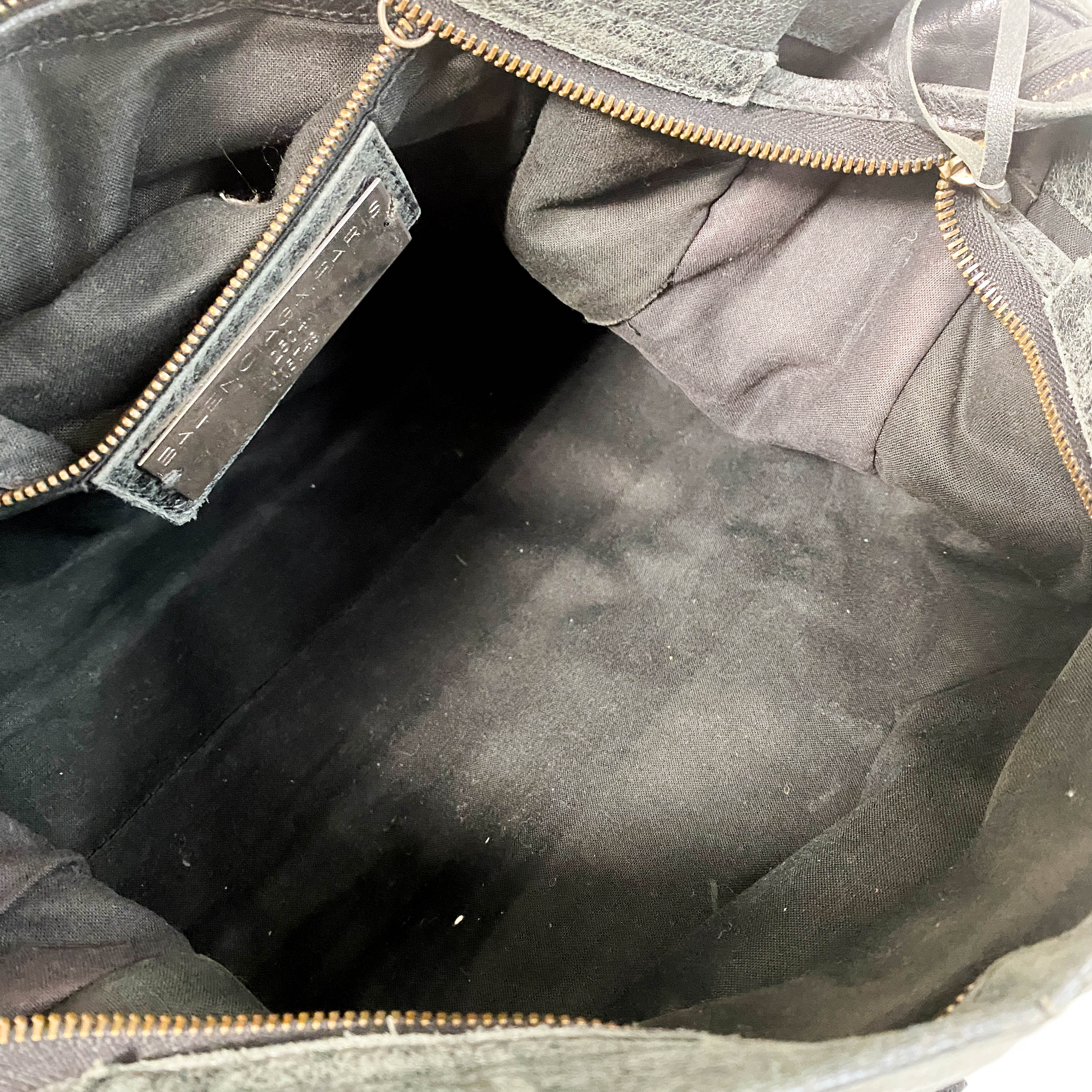 City Black Leather Top Handle Bag