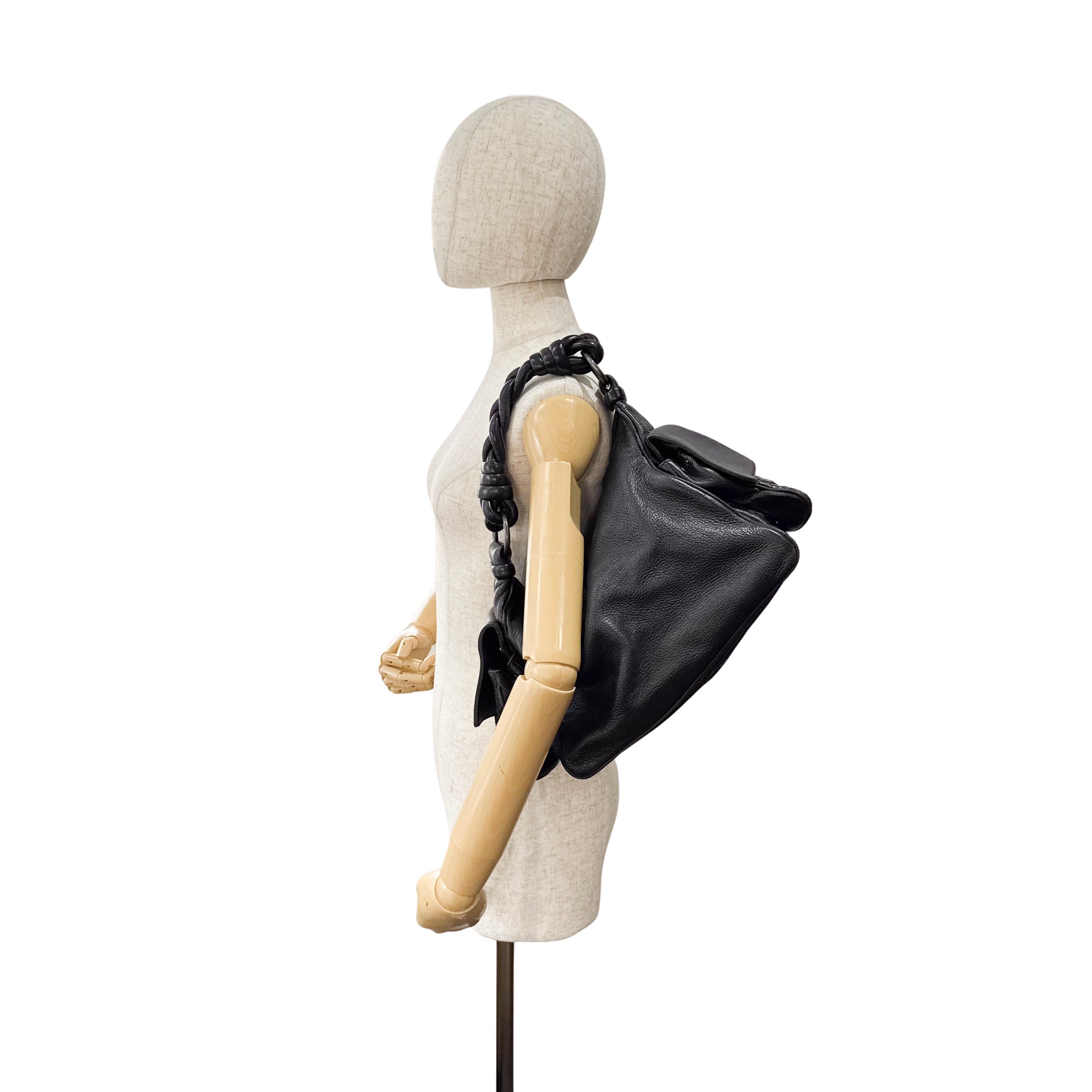 BOTTEGA VENETA Intrecciato Black Shoulder Bag – HIVE PRELOVED