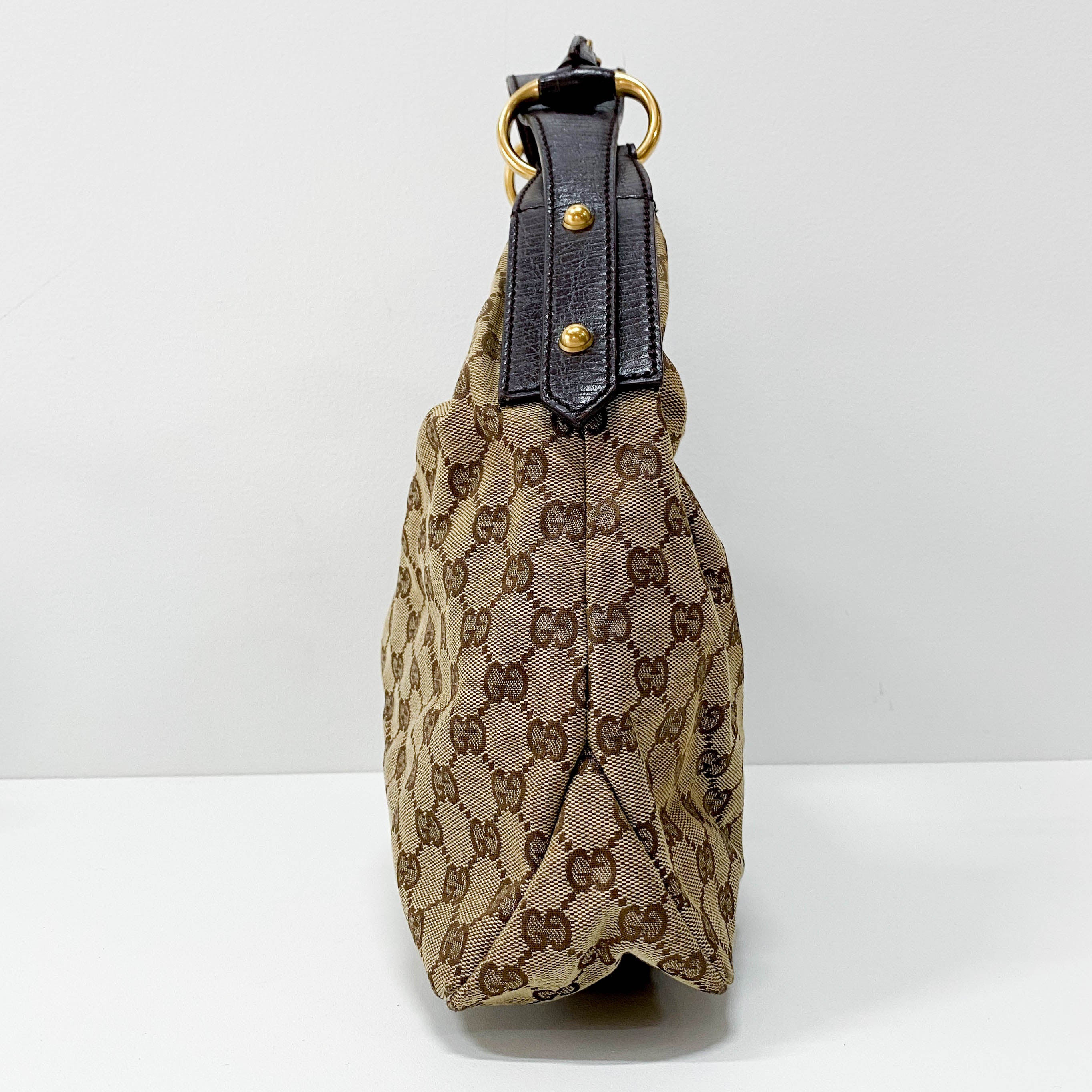 Brown GG Canvas Shoulder Bag