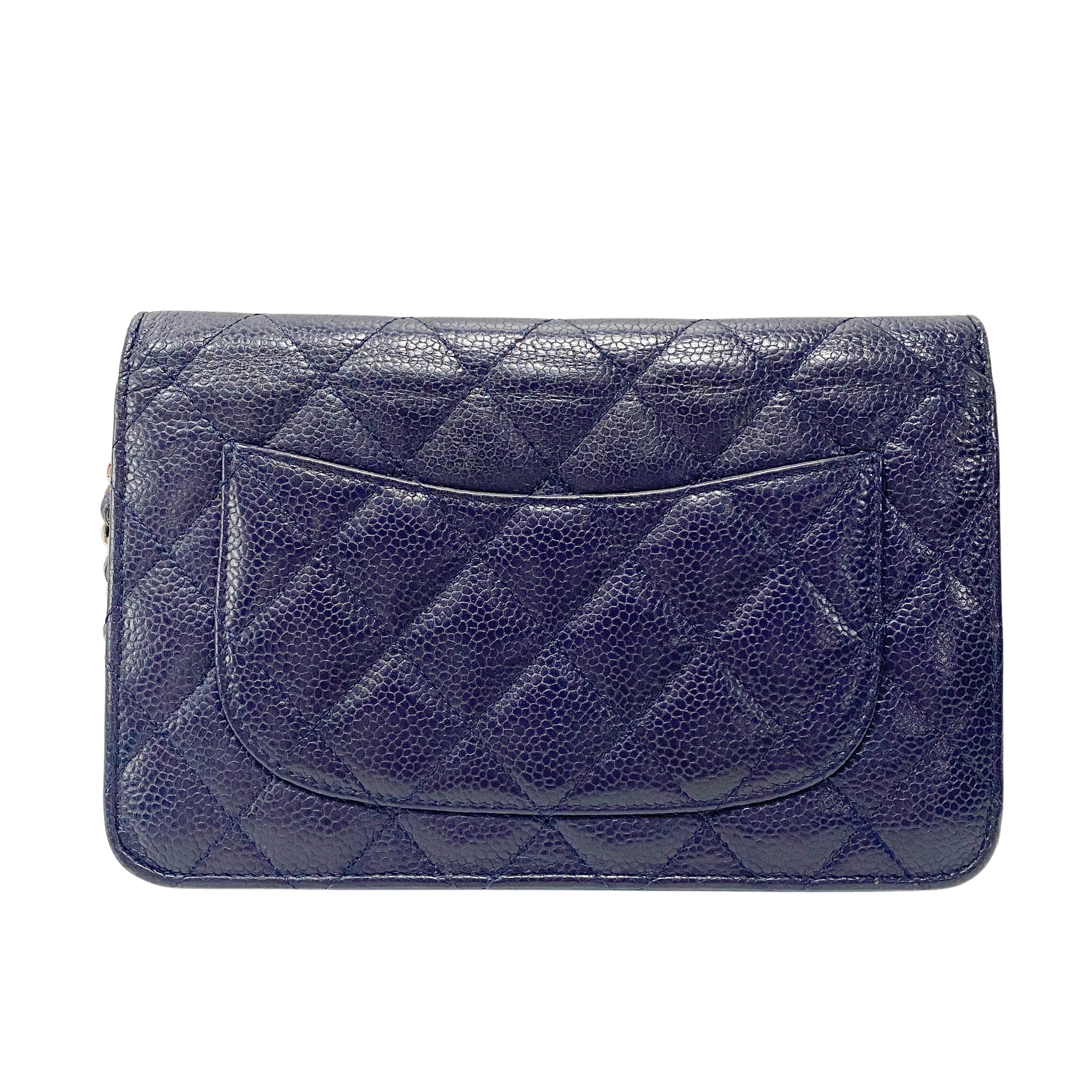 Matelassé Navy Leather Chain Pouch