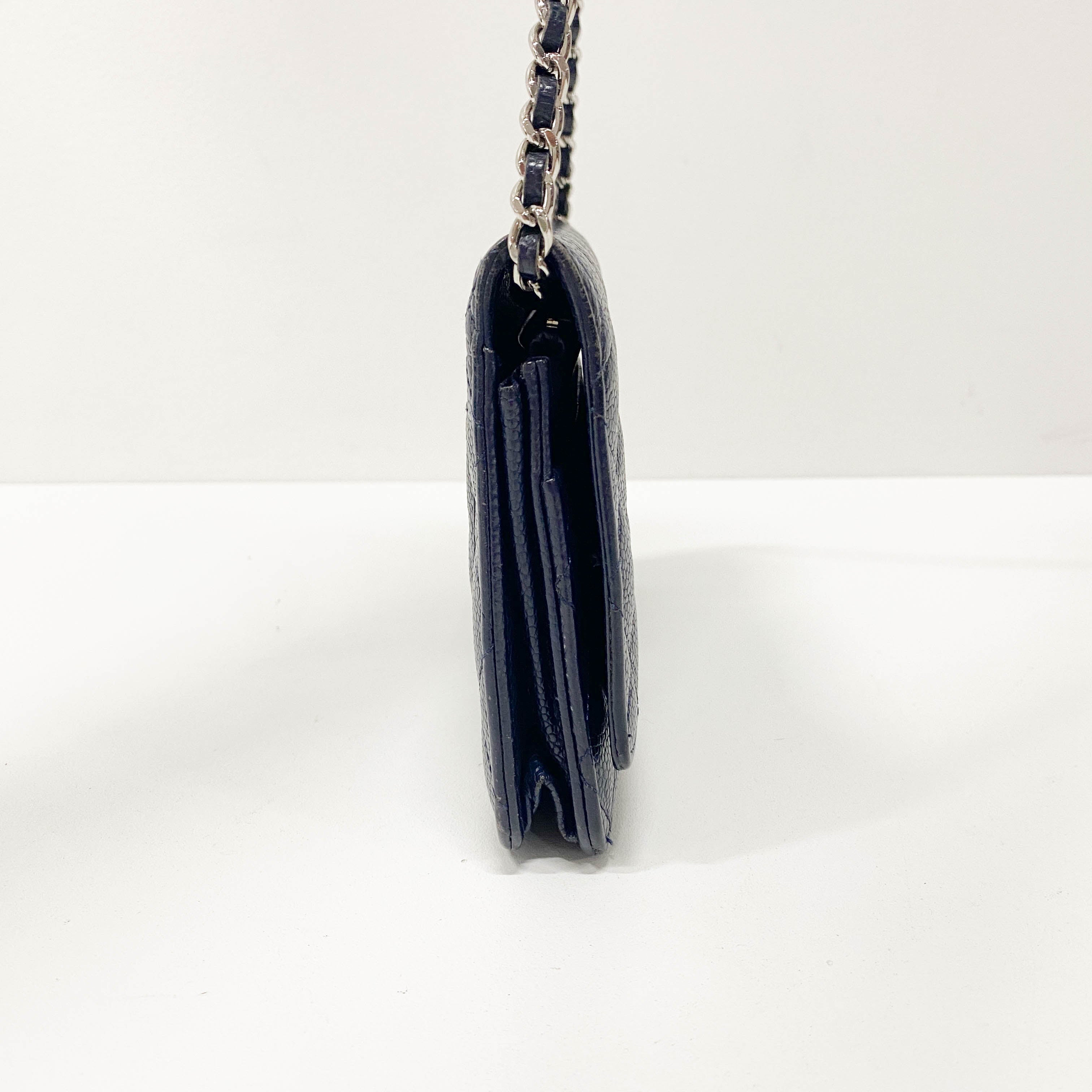 Matelassé Navy Leather Chain Pouch