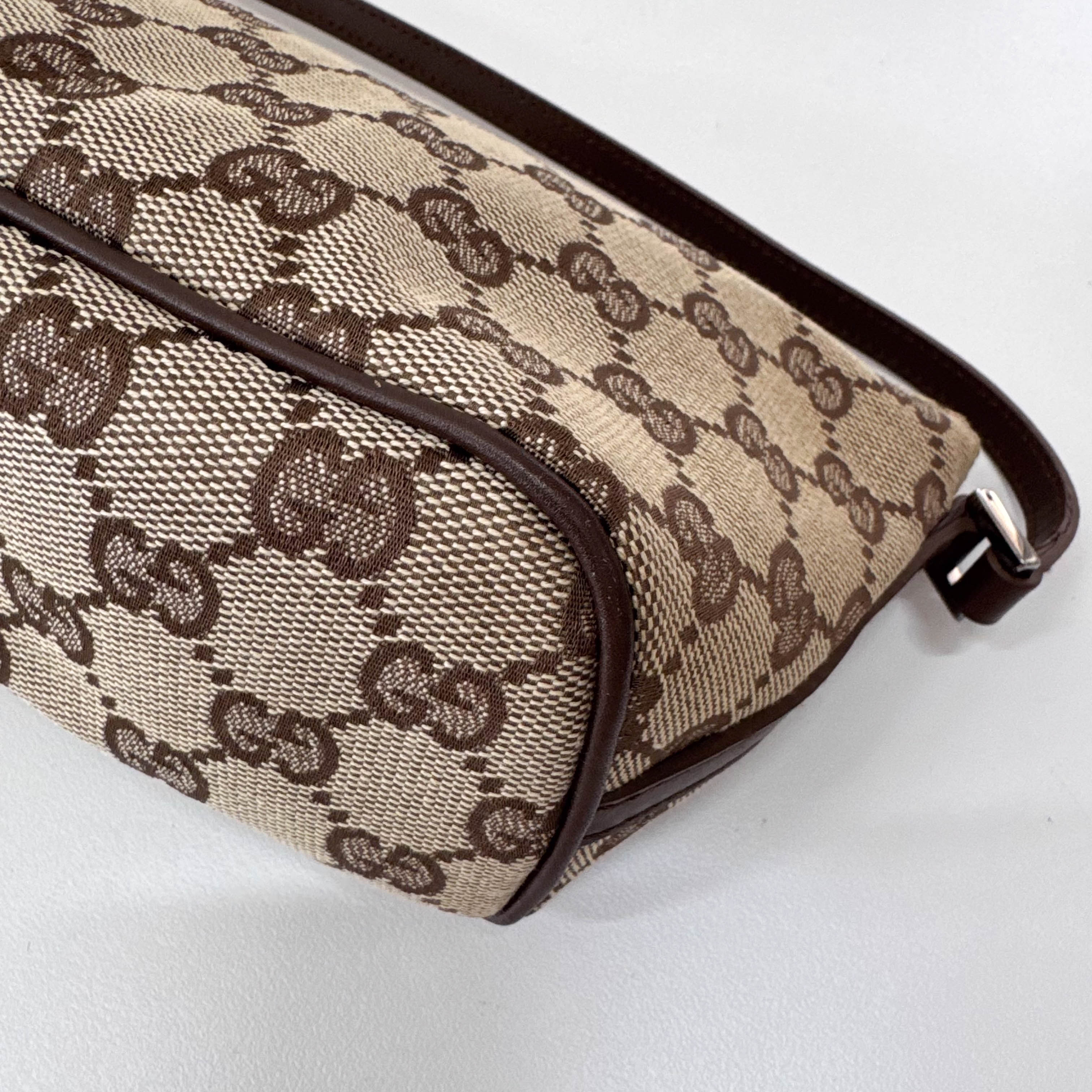 Brown GG Canvas Hobo Pochette Bag