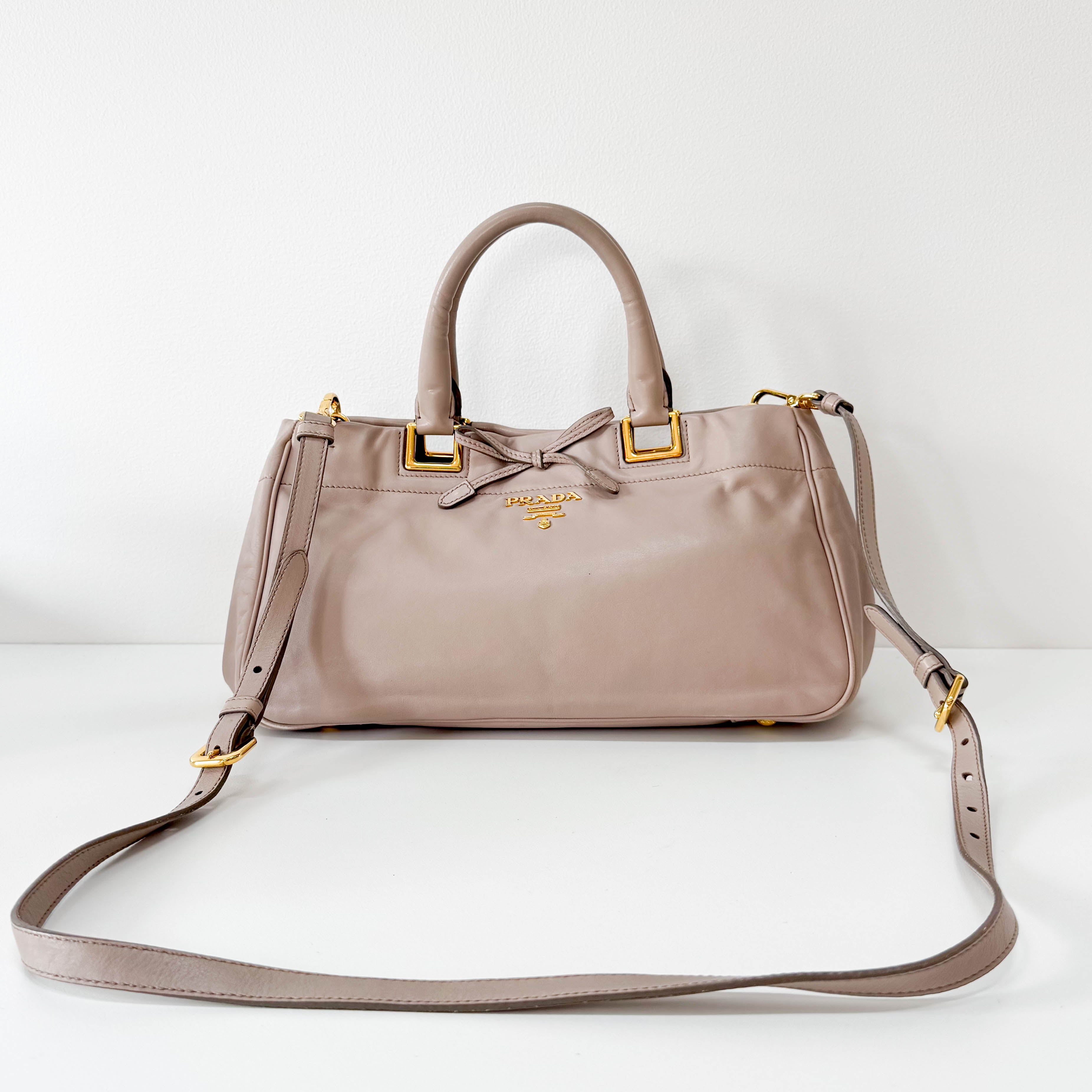 Ribbon Leather Bag