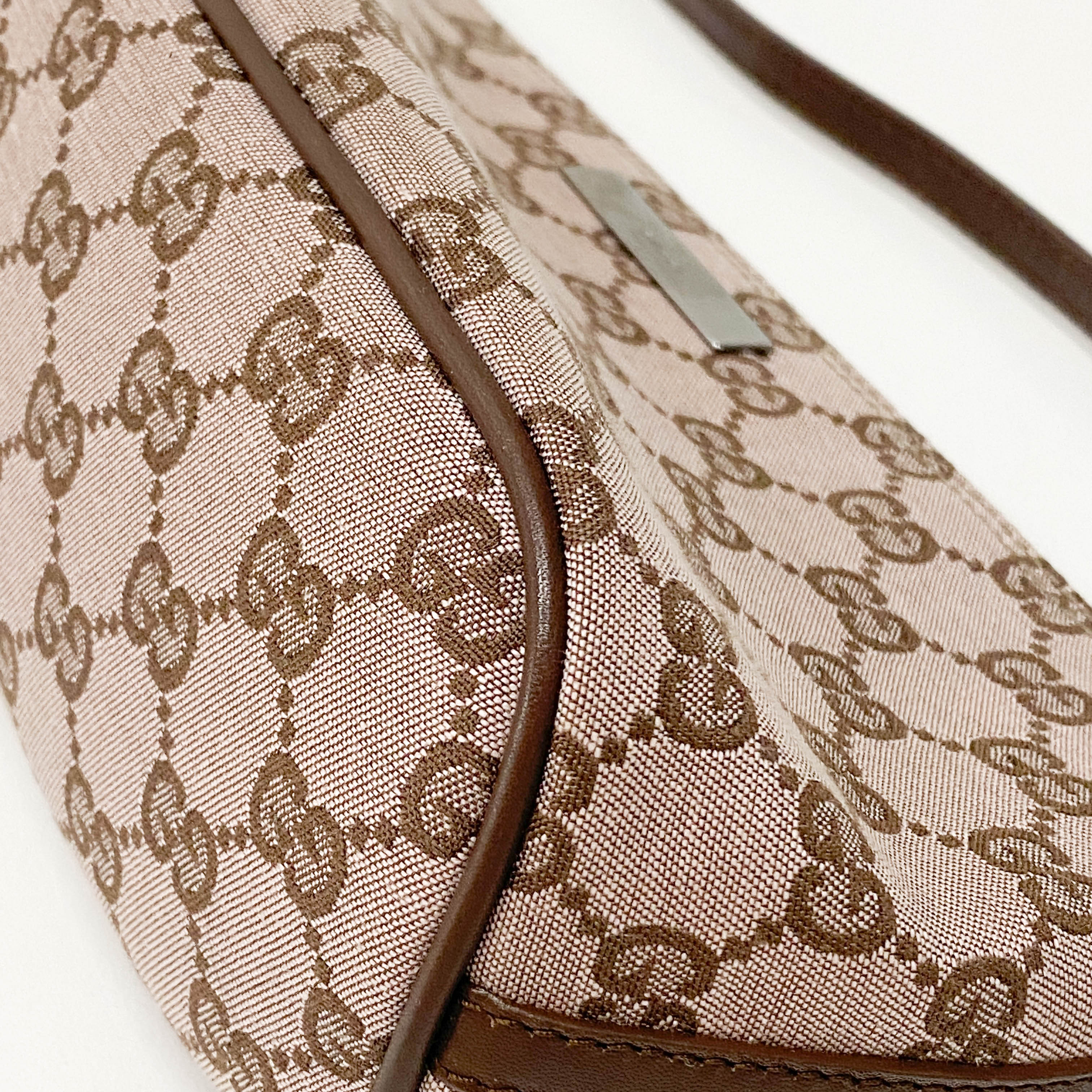 Boat GG Canvas Brown Pouch