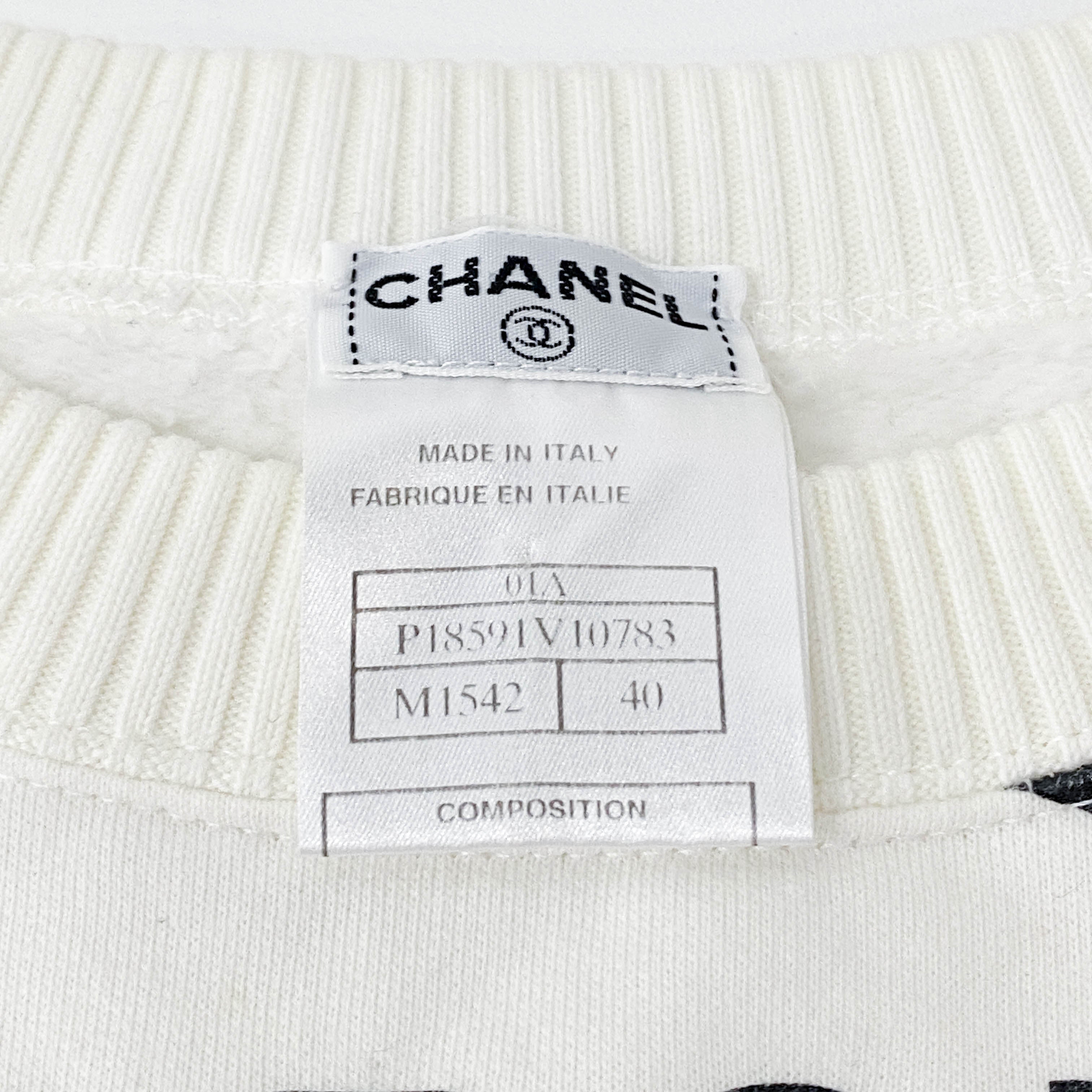 Size 40 White Vintage Cotton Sweater