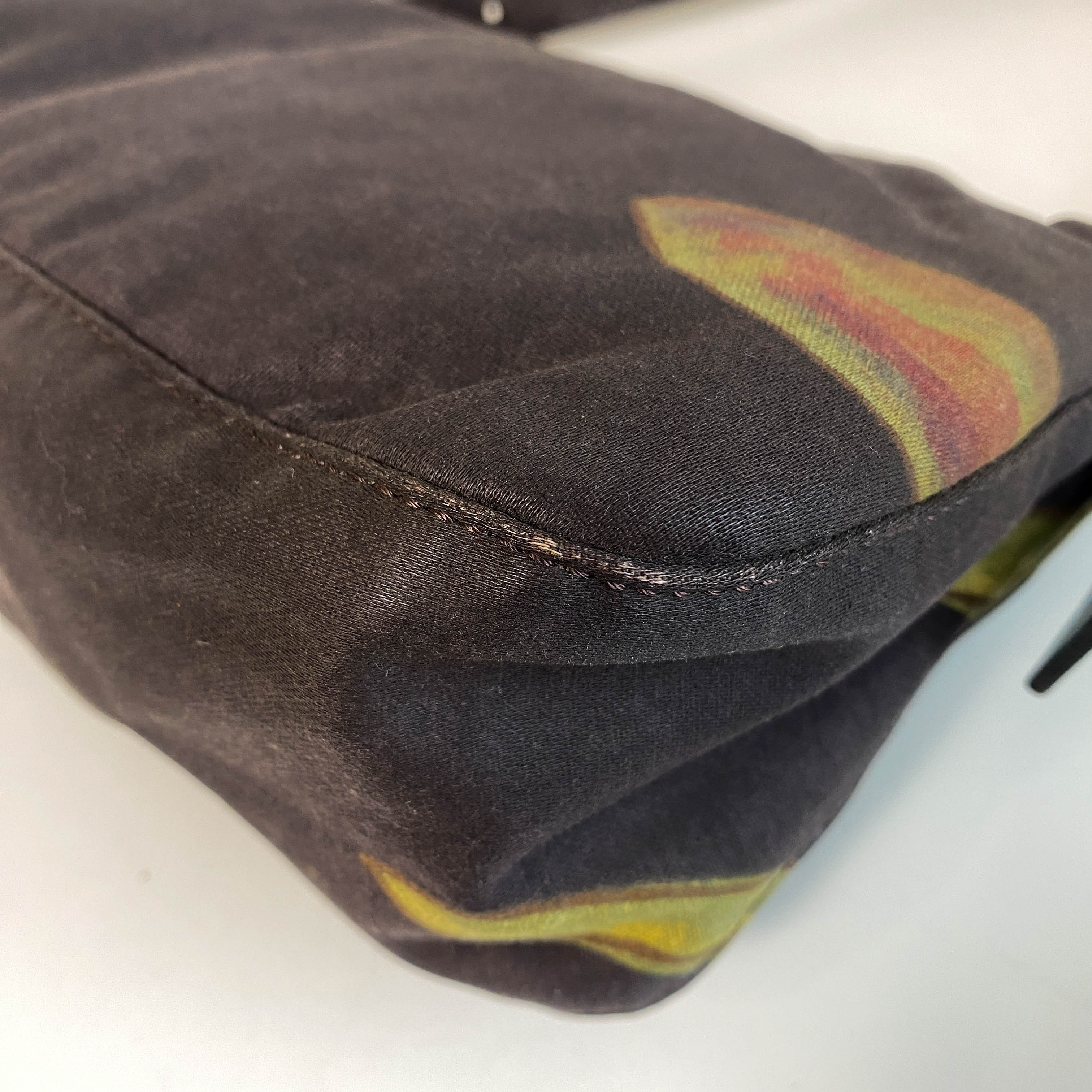 Baguette Flower Design Neoprene Shoulder Bag