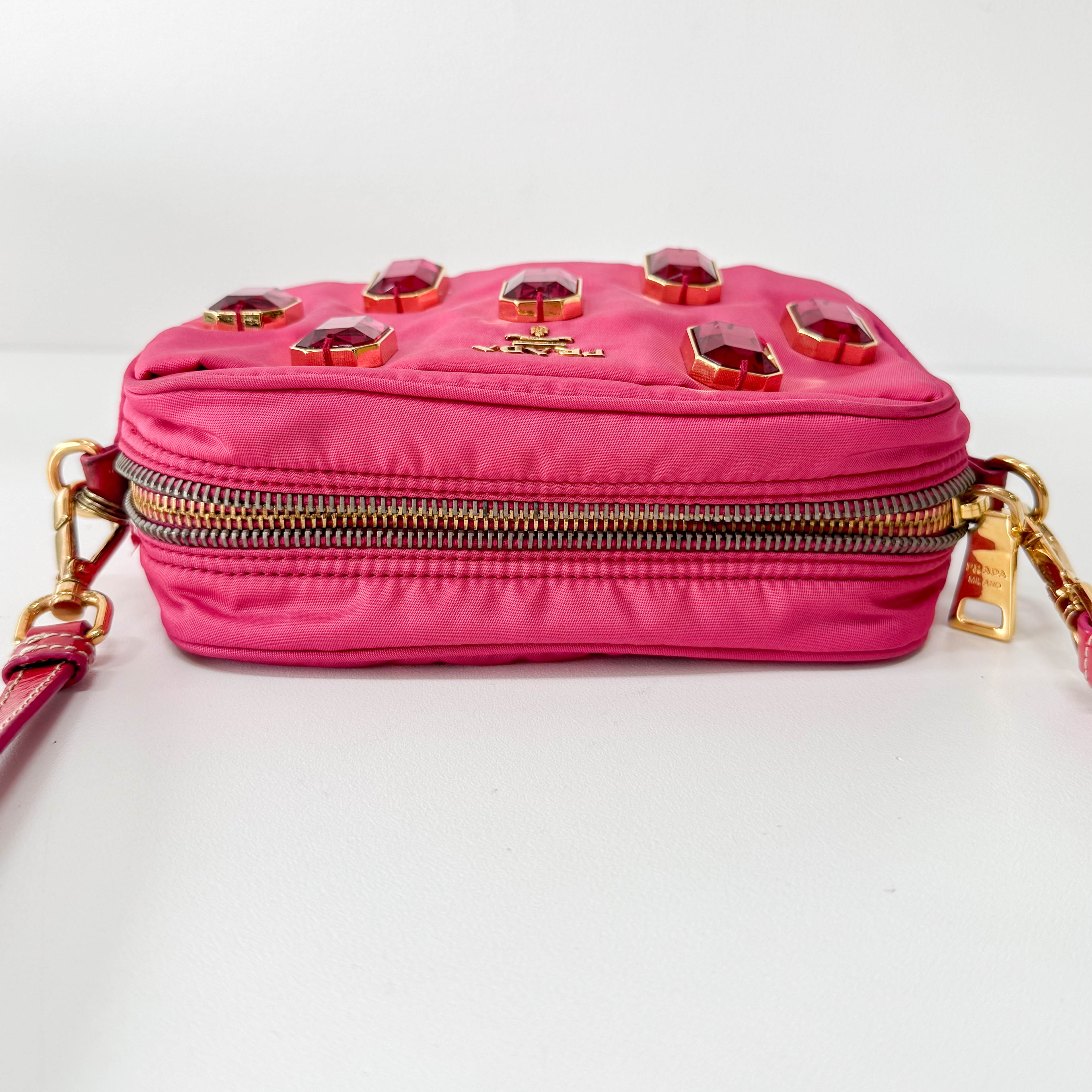 Tessuto Pietre Mini Pink Nylon Crossbody Bag