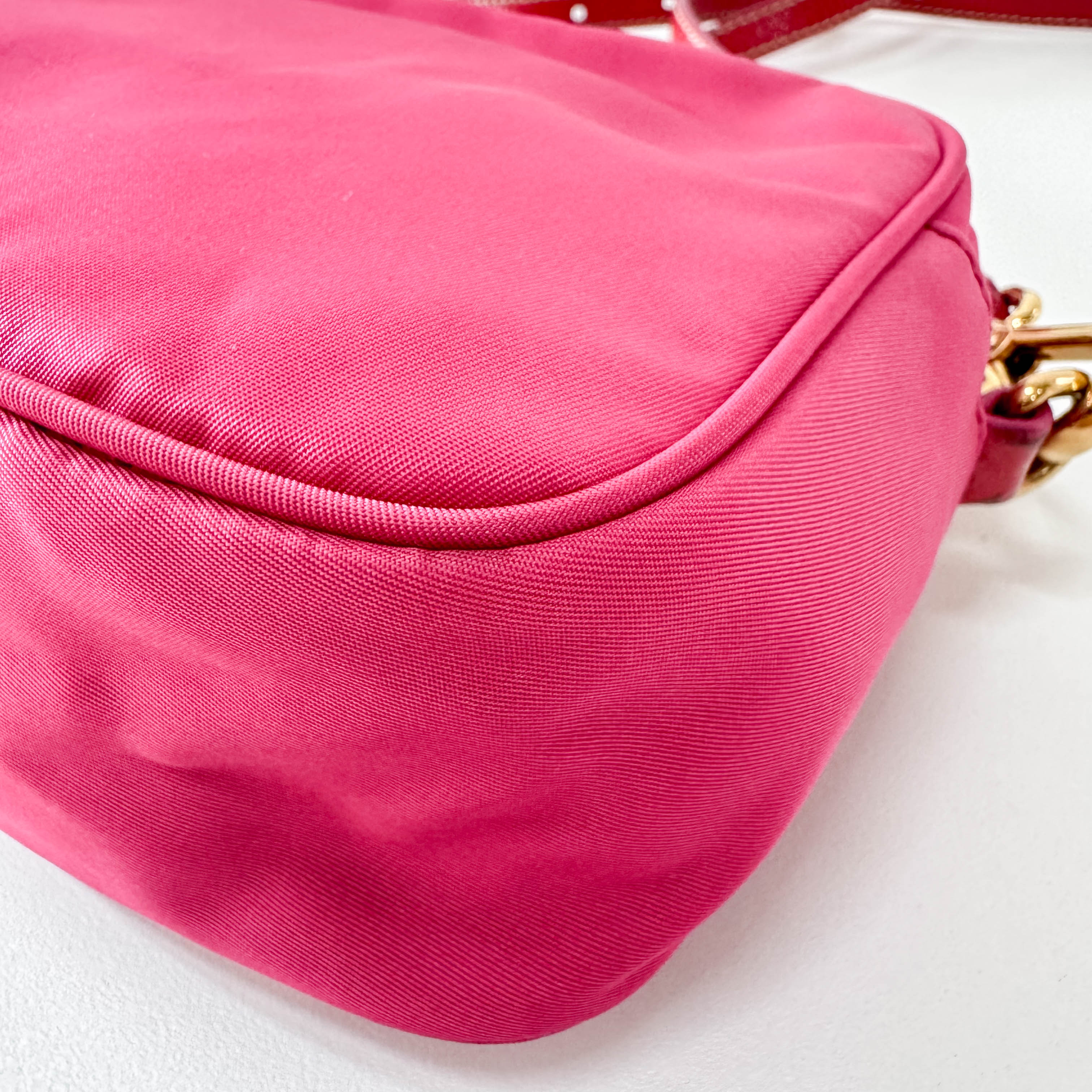 Tessuto Pietre Mini Pink Nylon Crossbody Bag