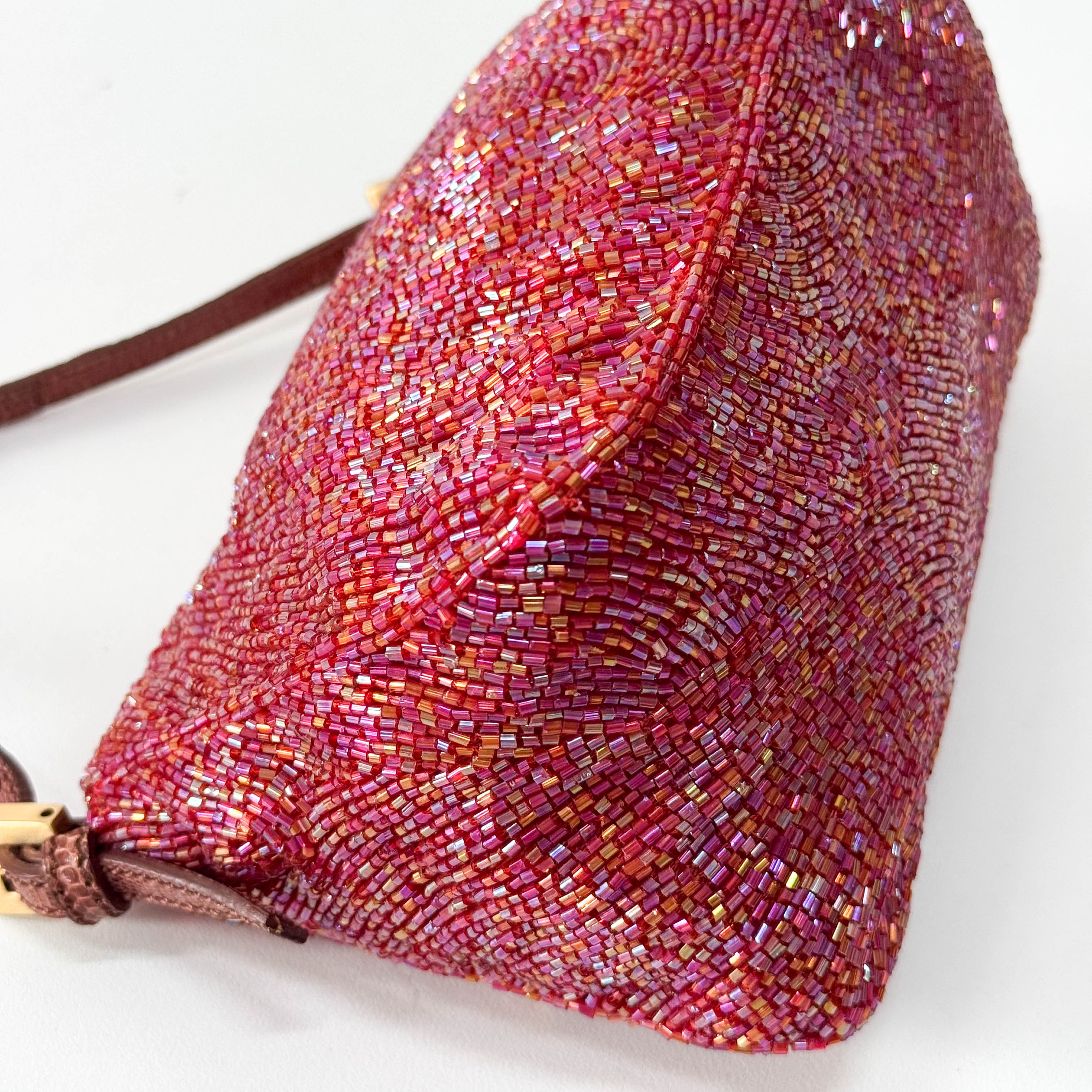 Mini Mamma Baguette Magenta Beads with Gold Buckle Bag