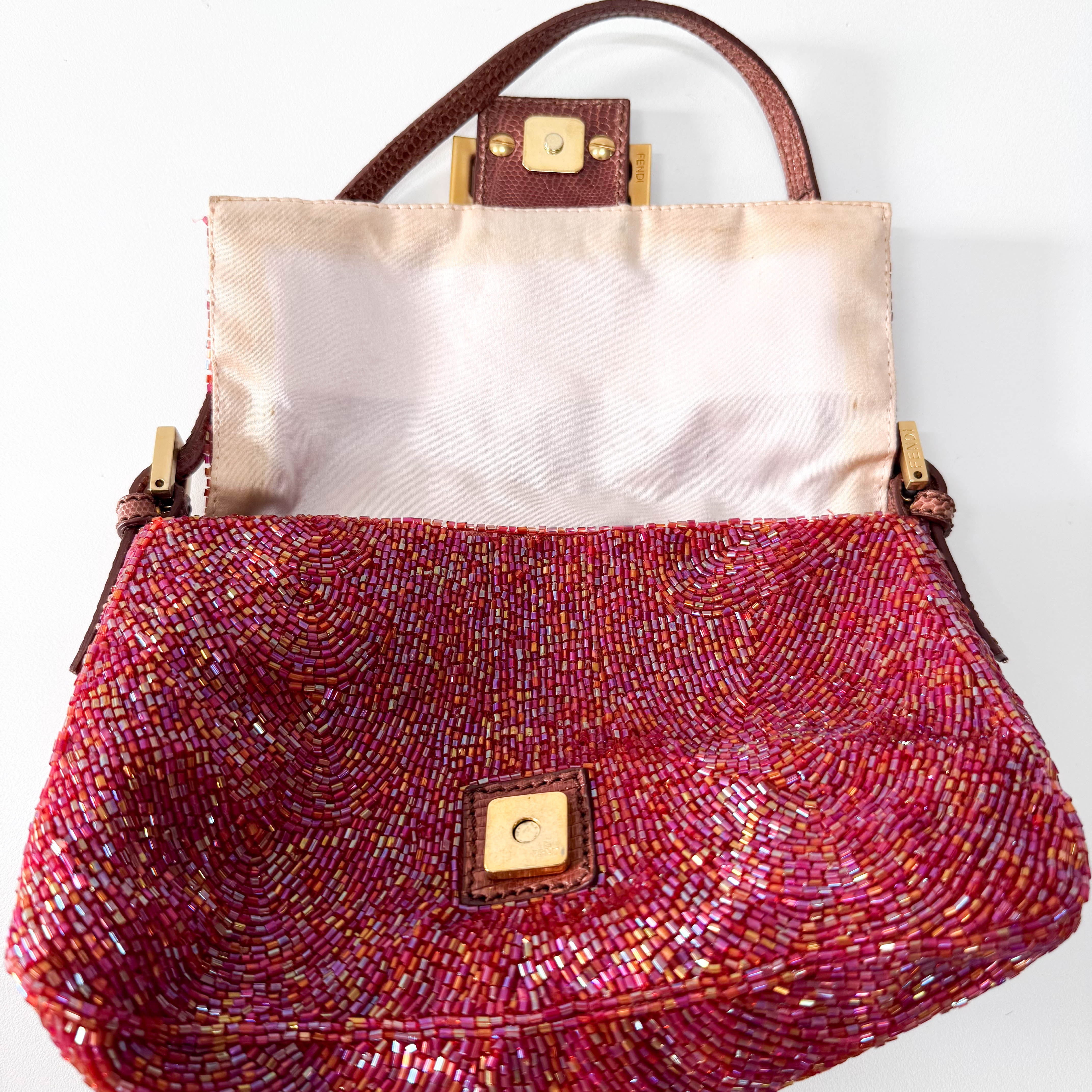 Mini Mamma Baguette Magenta Beads with Gold Buckle Bag