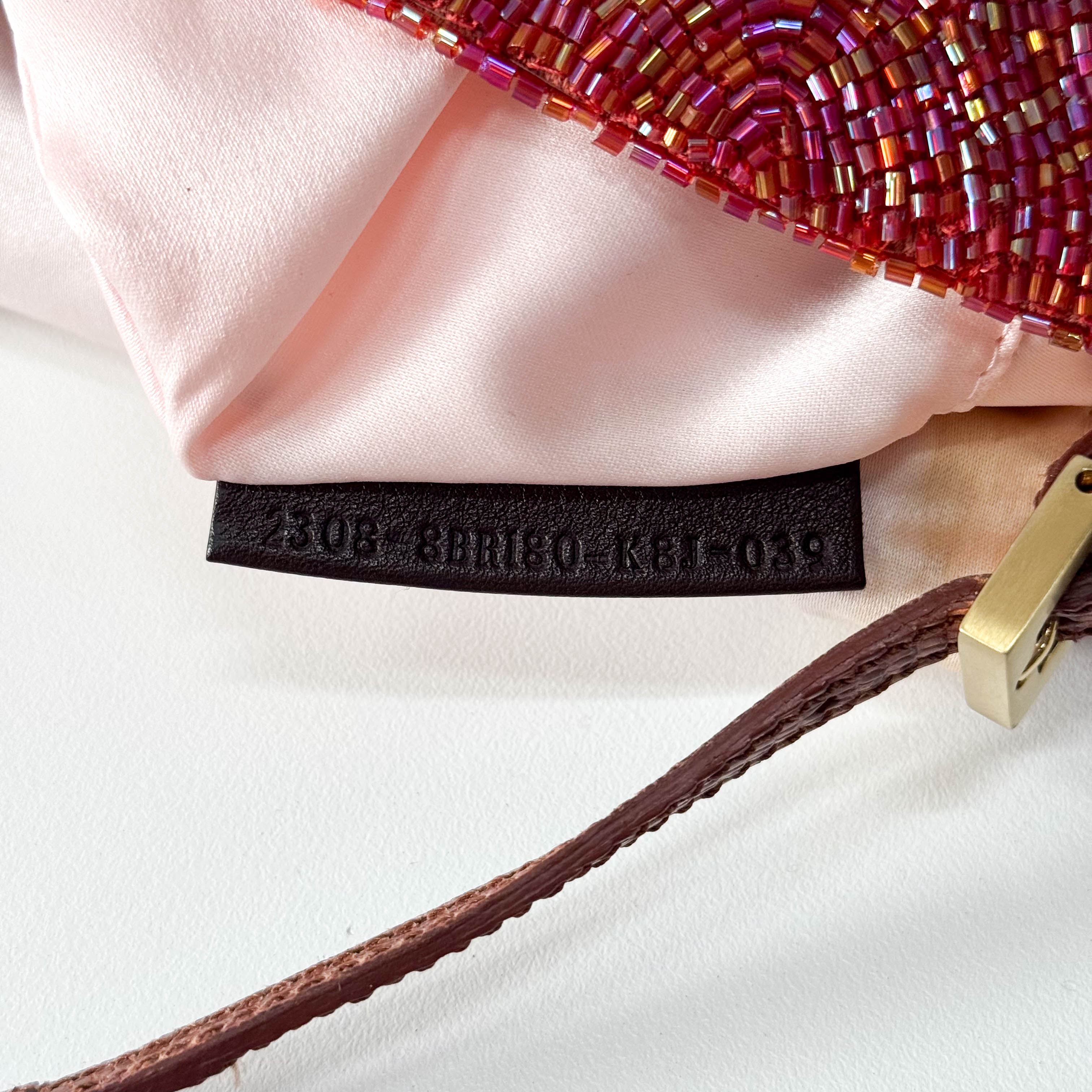 Mini Mamma Baguette Magenta Beads with Gold Buckle Bag