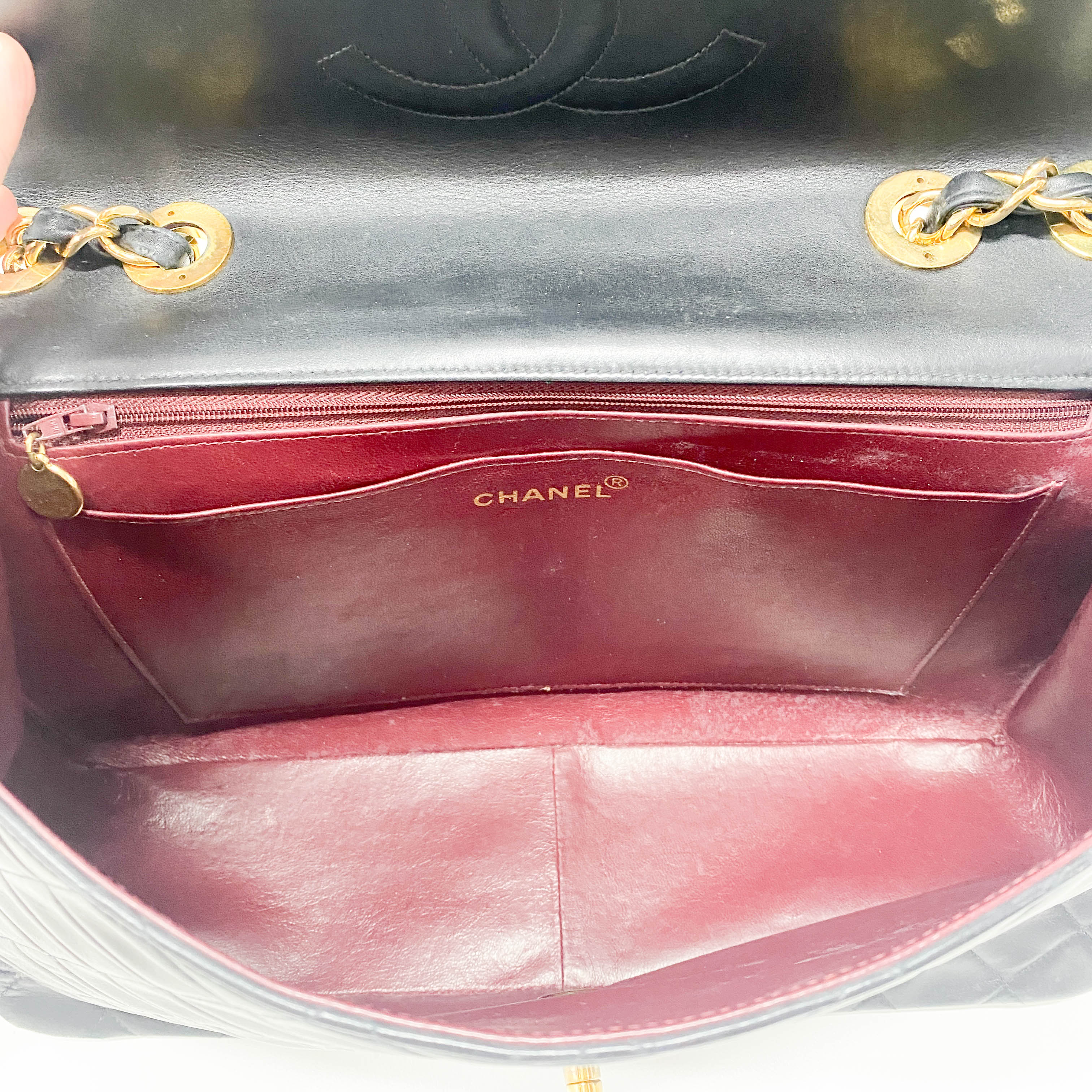 Large Timeless Classic Single Flap Matelassé Black Leather Chain Bag