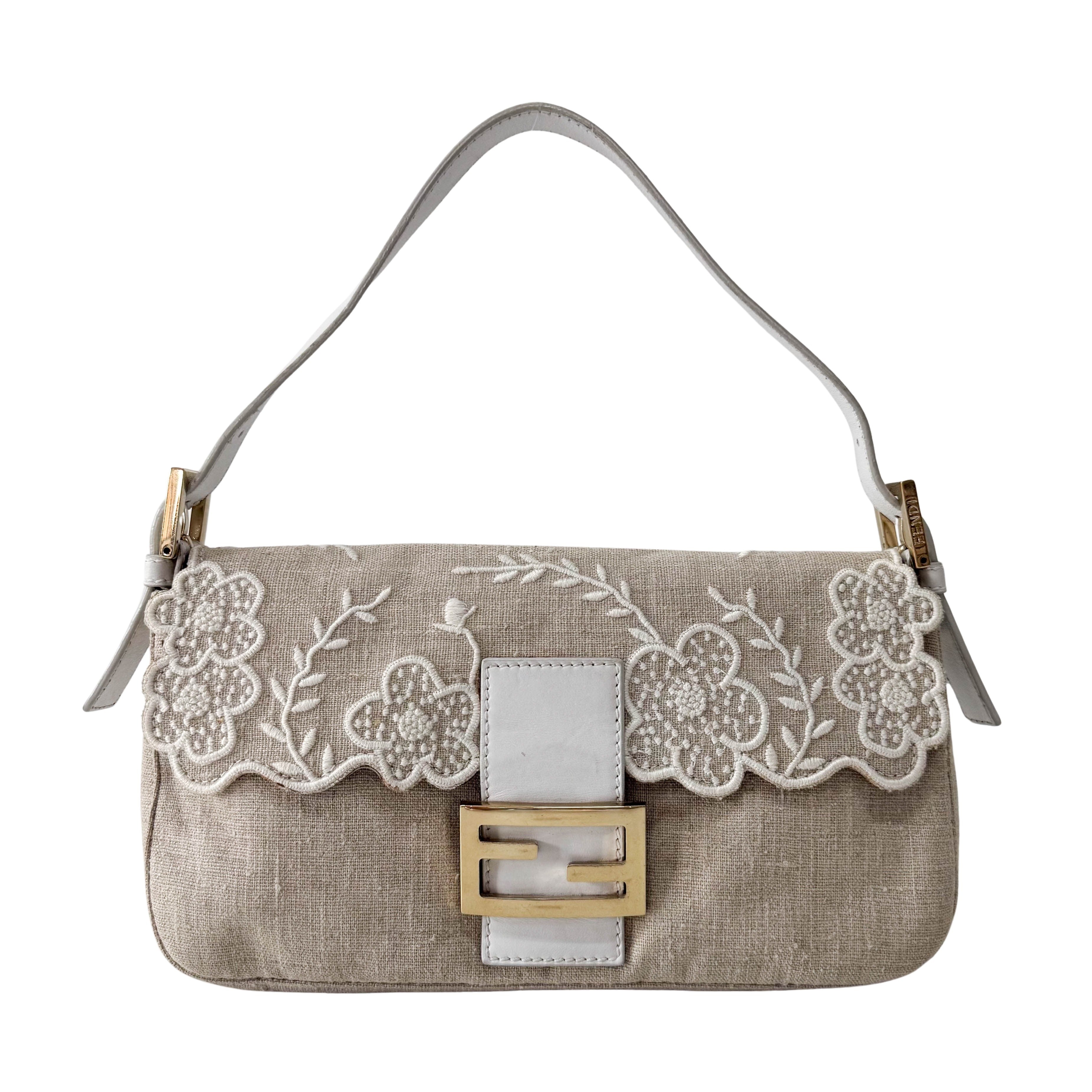 Baguette Beige Raffia Flower Embroidery