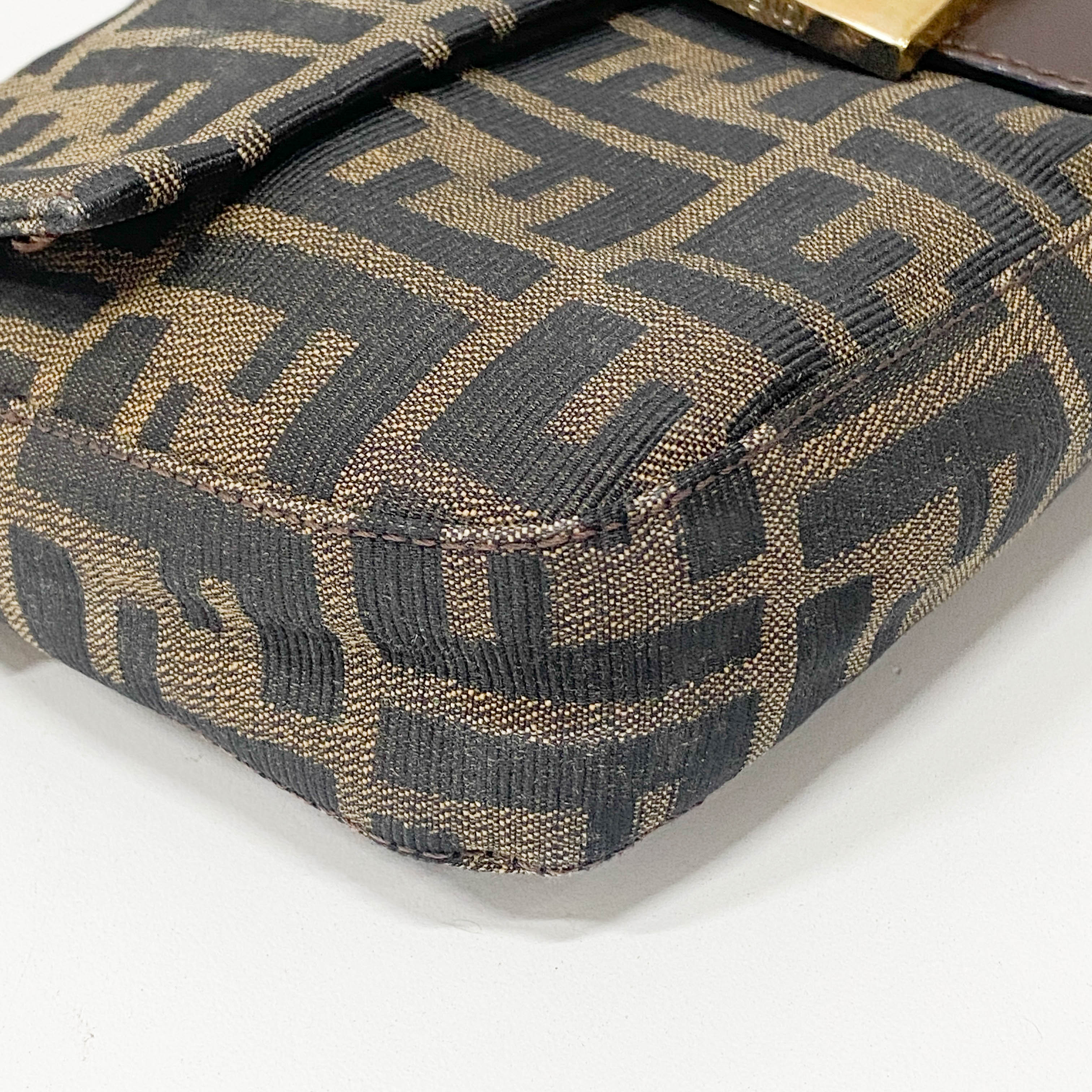 Zucca Baguette Brown Canvas Shoulder Bag