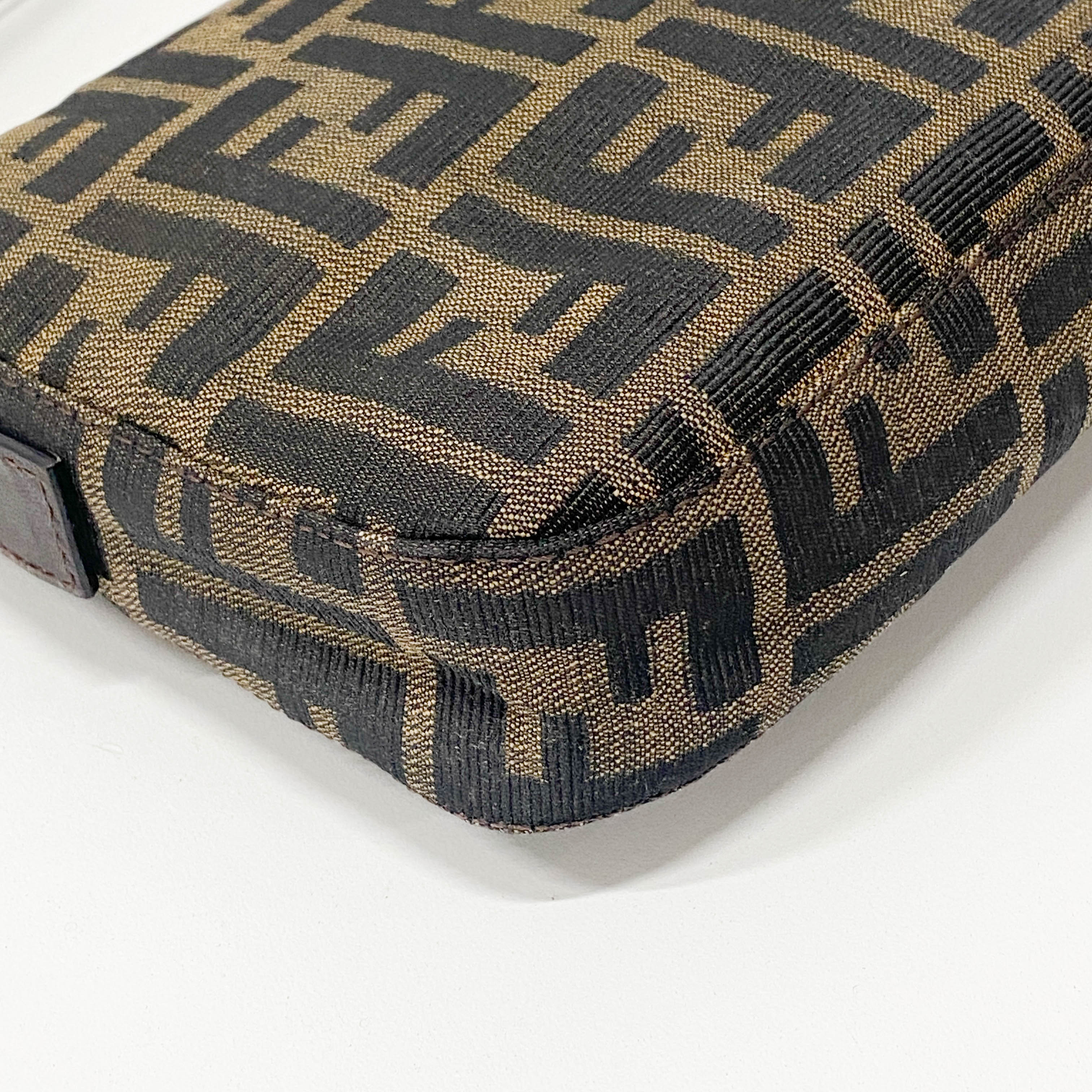 Zucca Baguette Brown Canvas Shoulder Bag