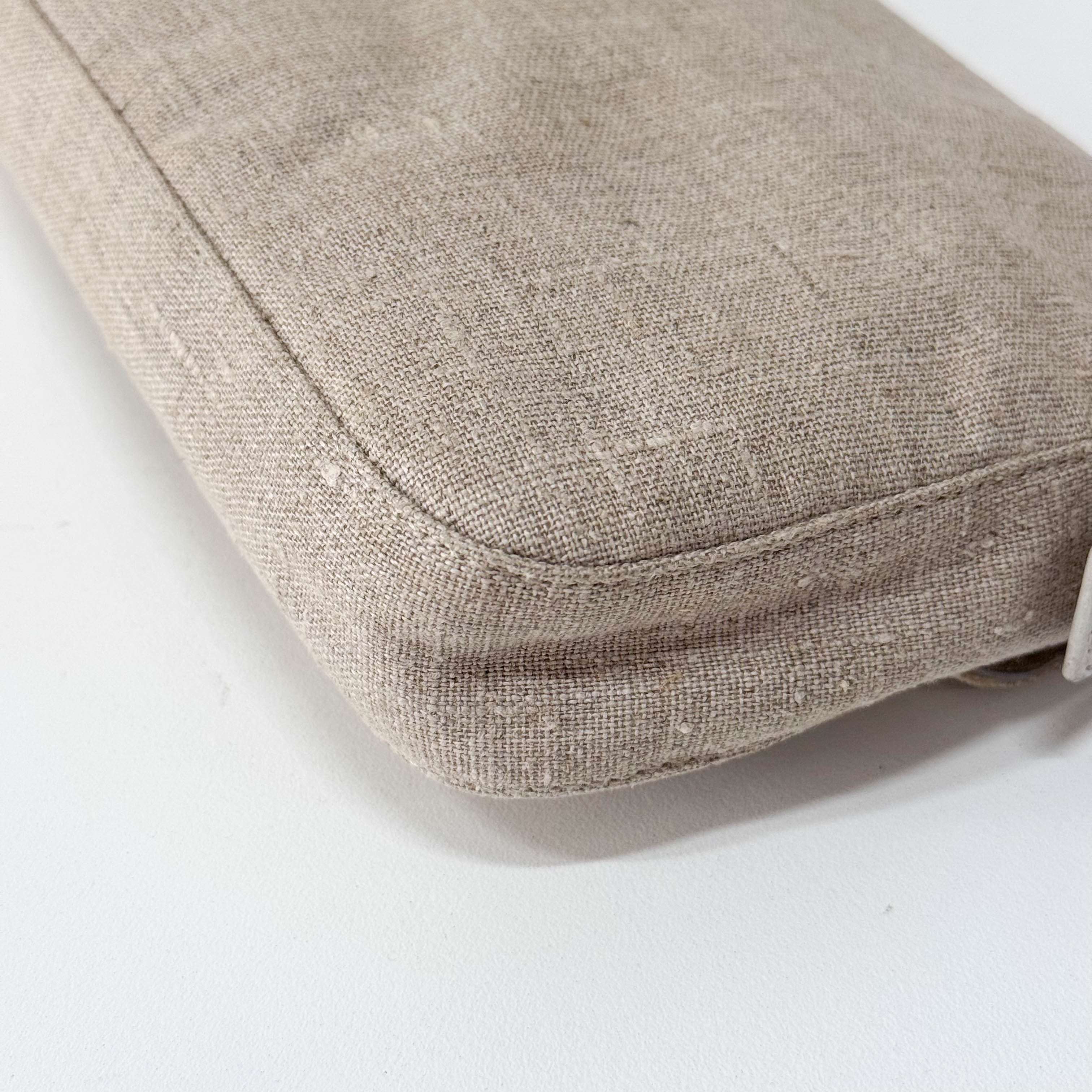 Baguette Beige Raffia Flower Embroidery