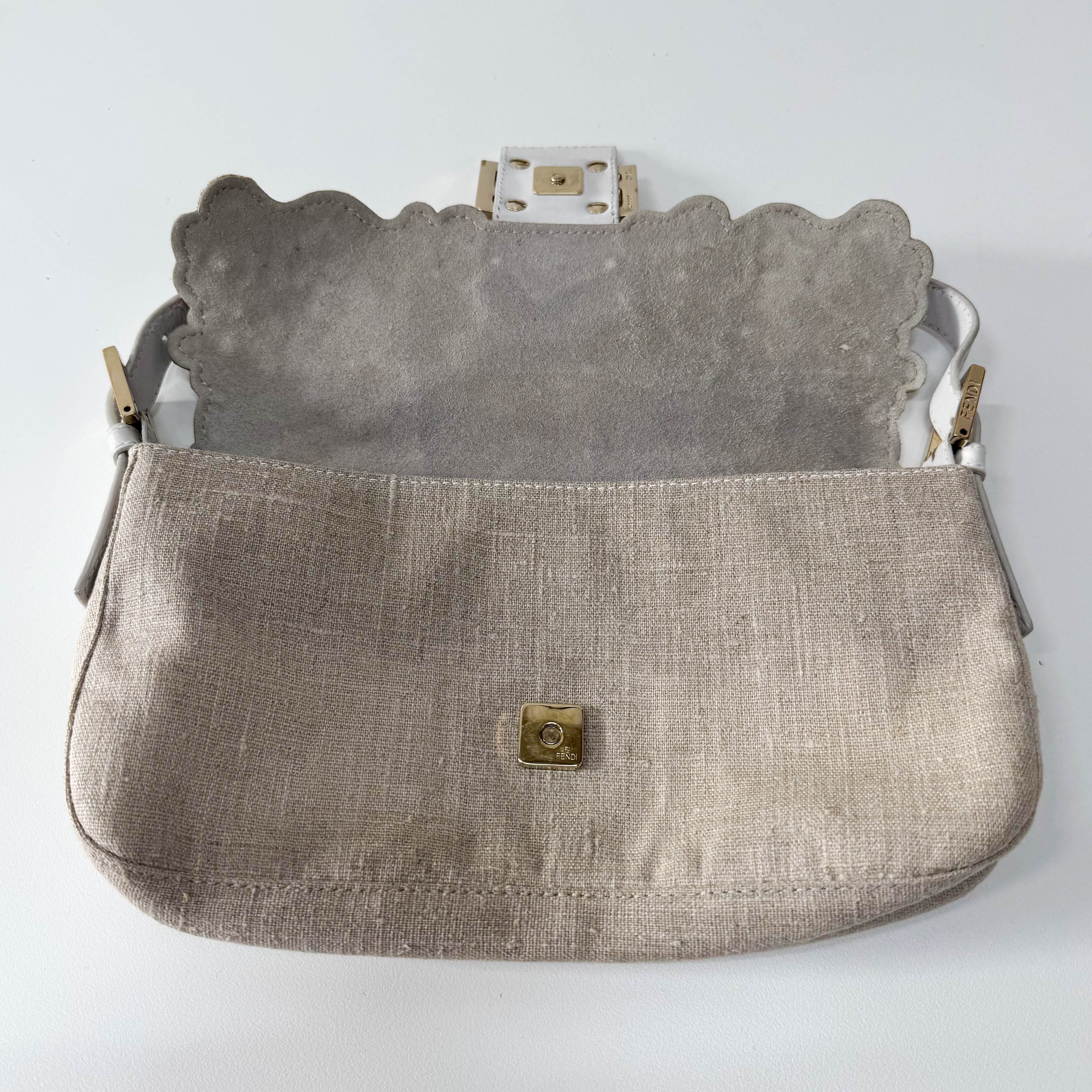 Baguette Beige Raffia Flower Embroidery