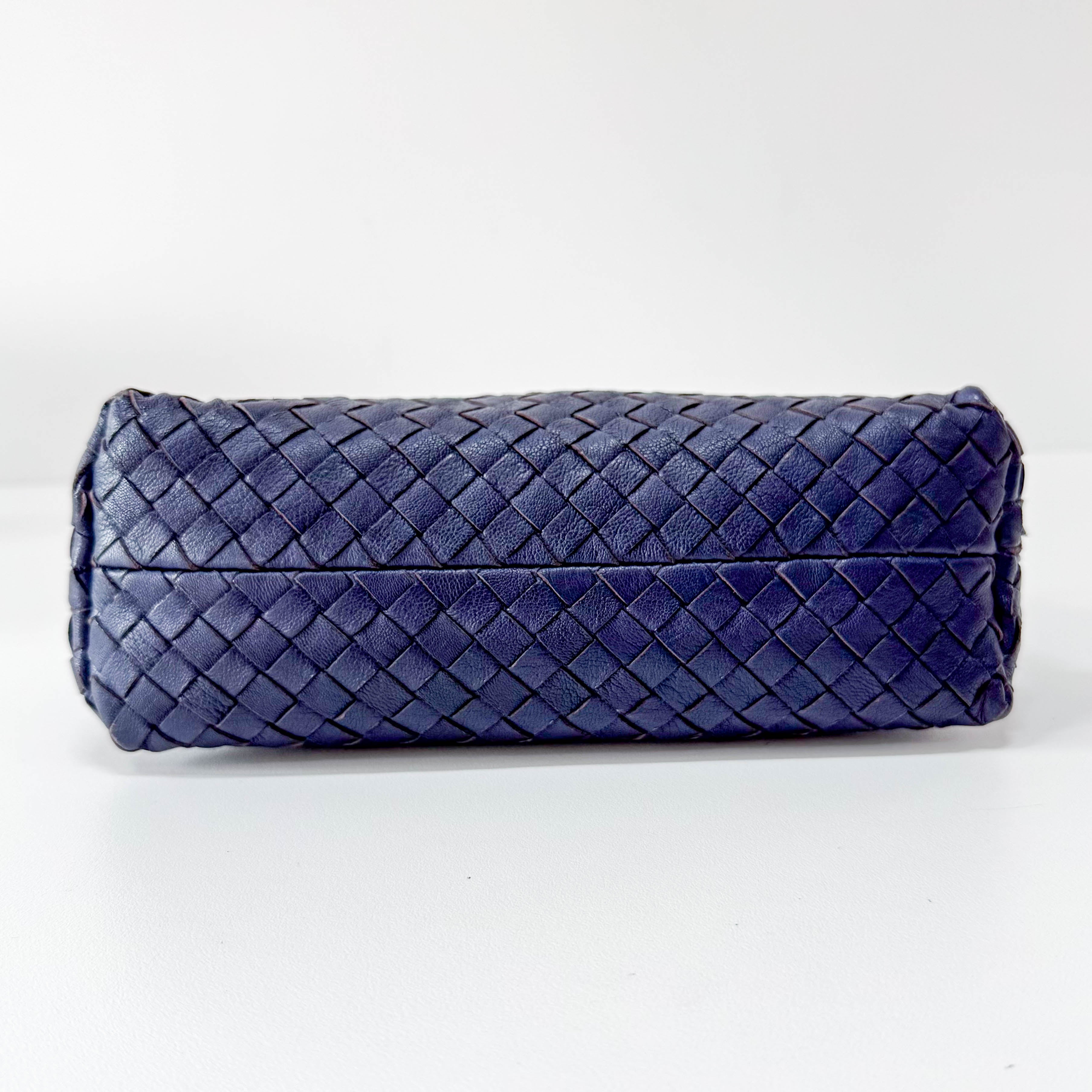 Intrecciato Leather Bag