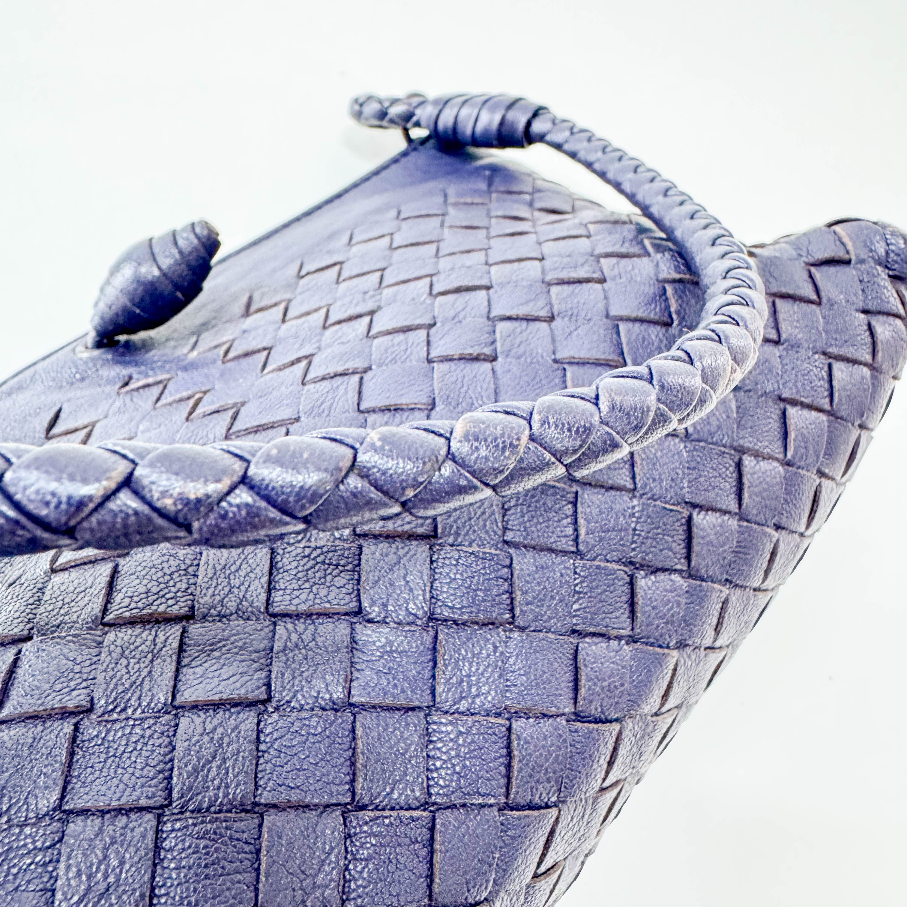 Intrecciato Leather Bag