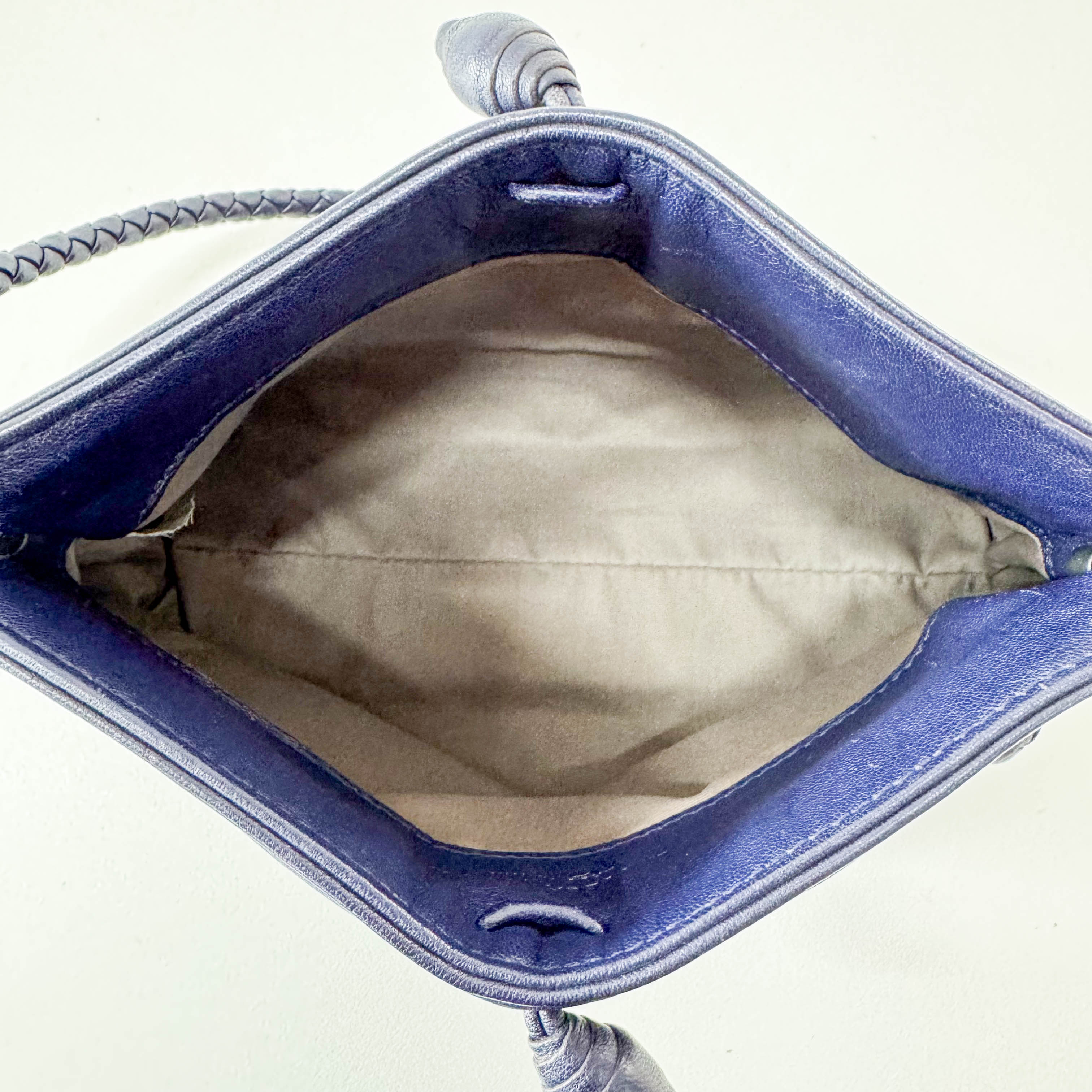 Intrecciato Leather Bag