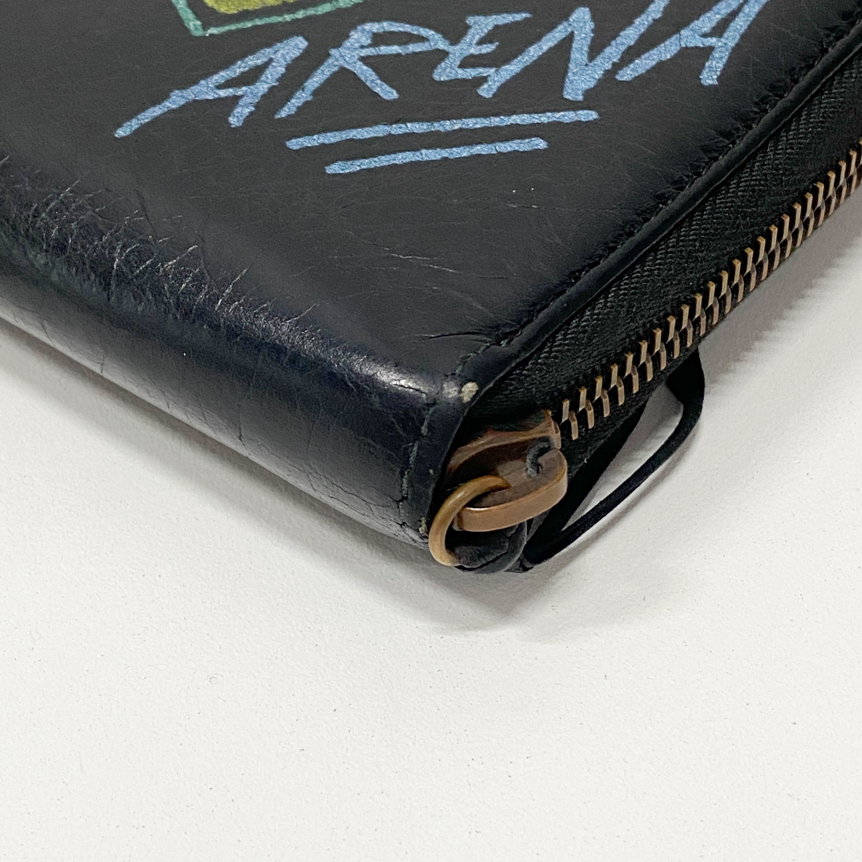 Graffiti Round Zipper Black Lambskin Leather Wallet